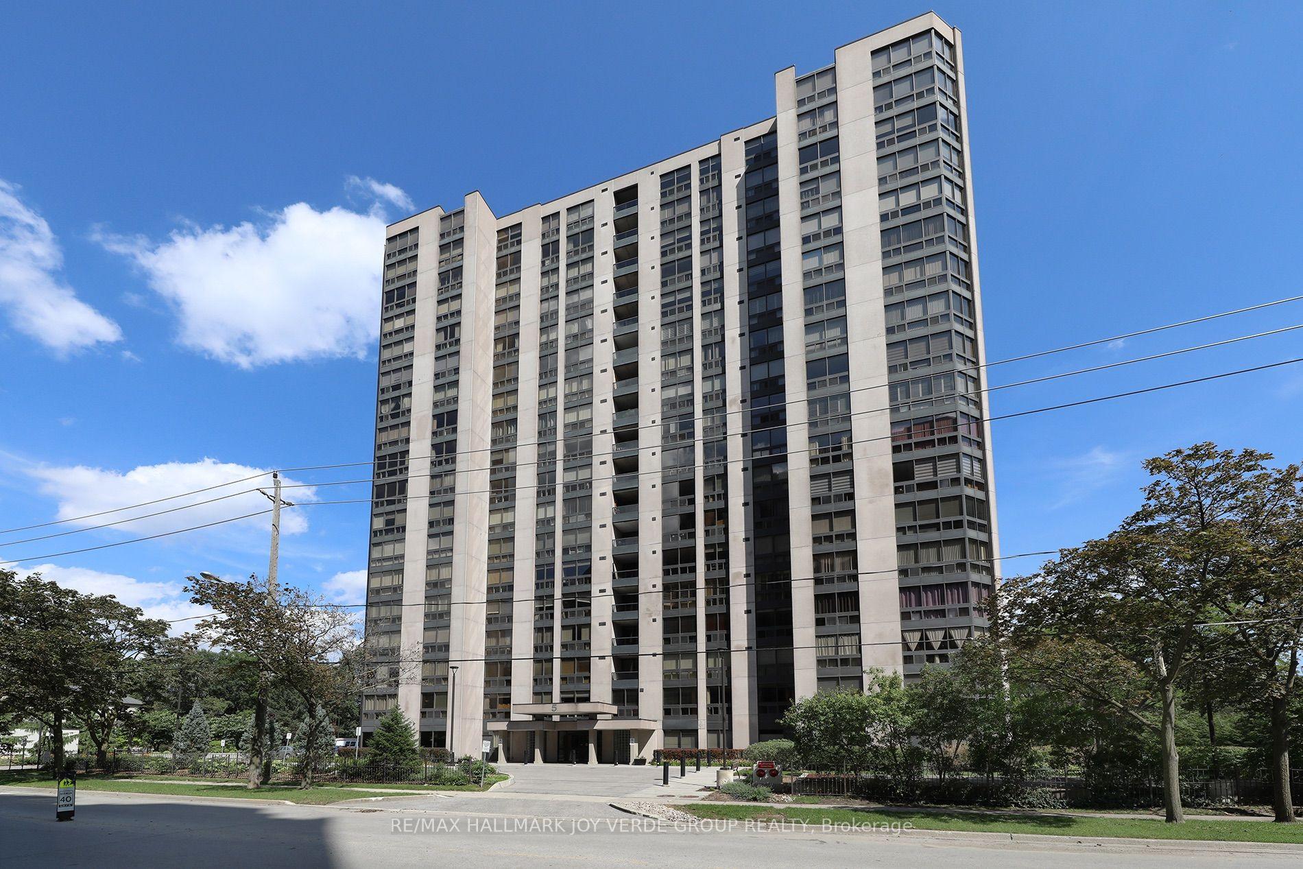 5 Kenneth Avenue 405 #405, Toronto — Condo for sale, photo 1