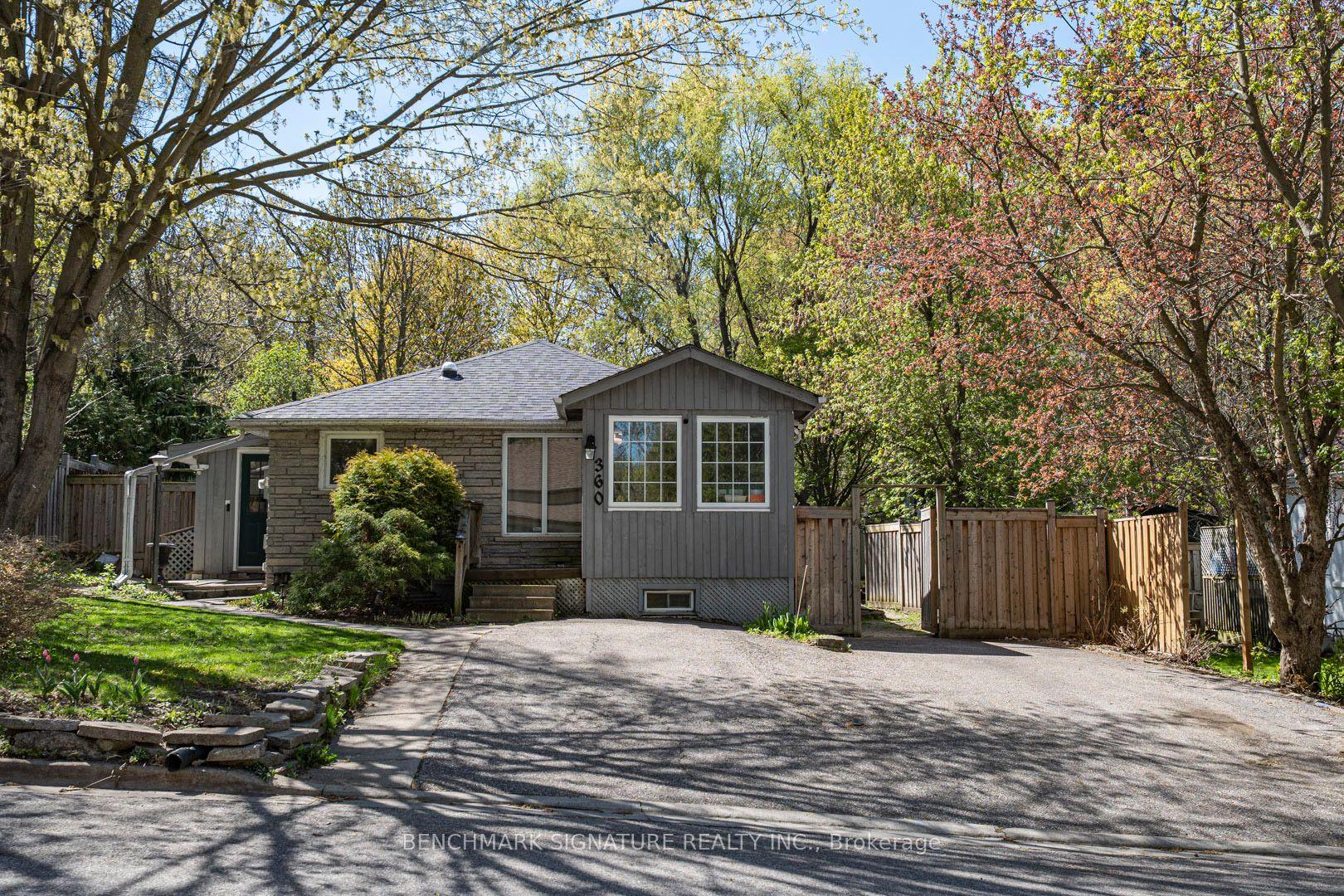 360 Ontario Street — photo 1