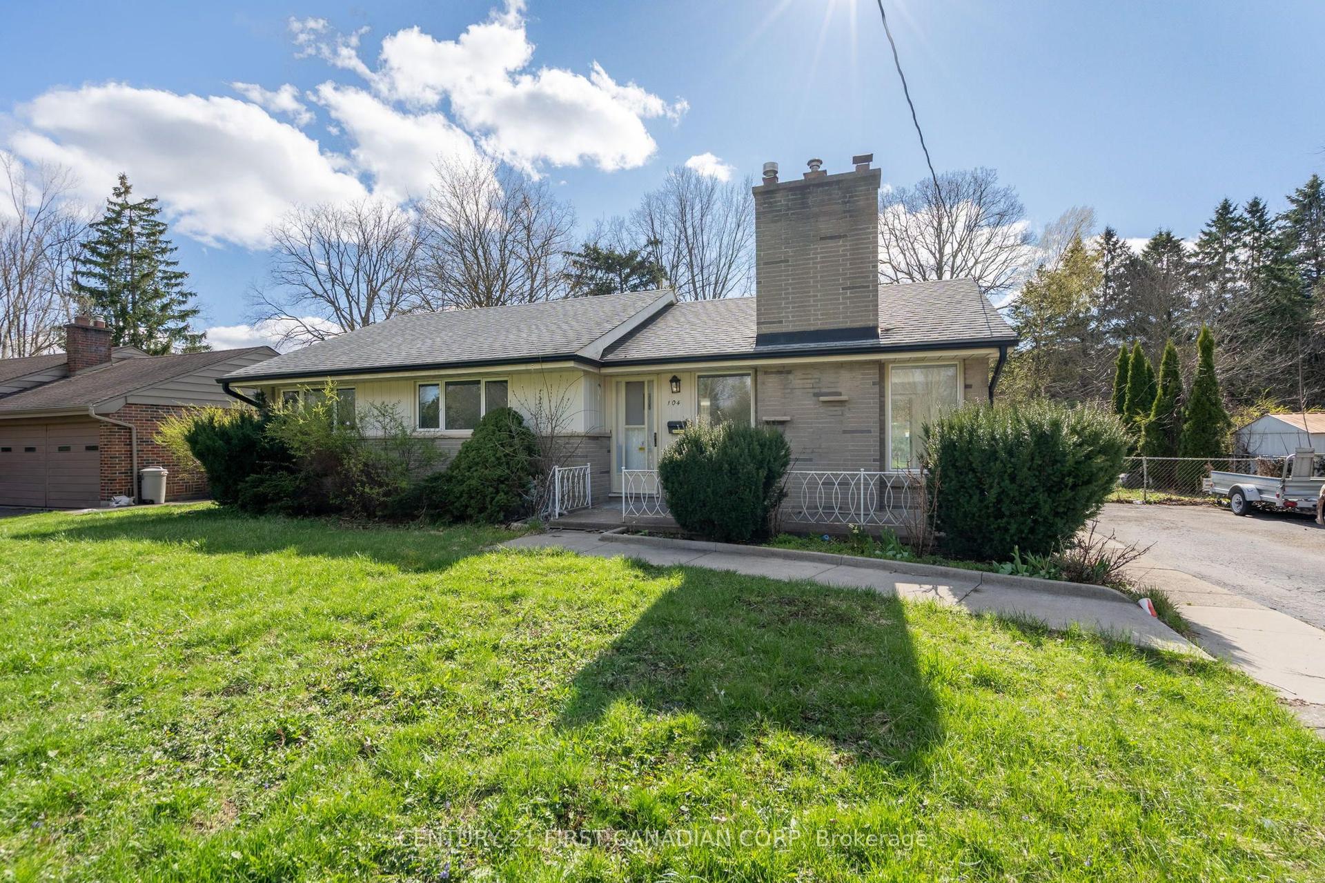 104 Edgar Drive — photo 1