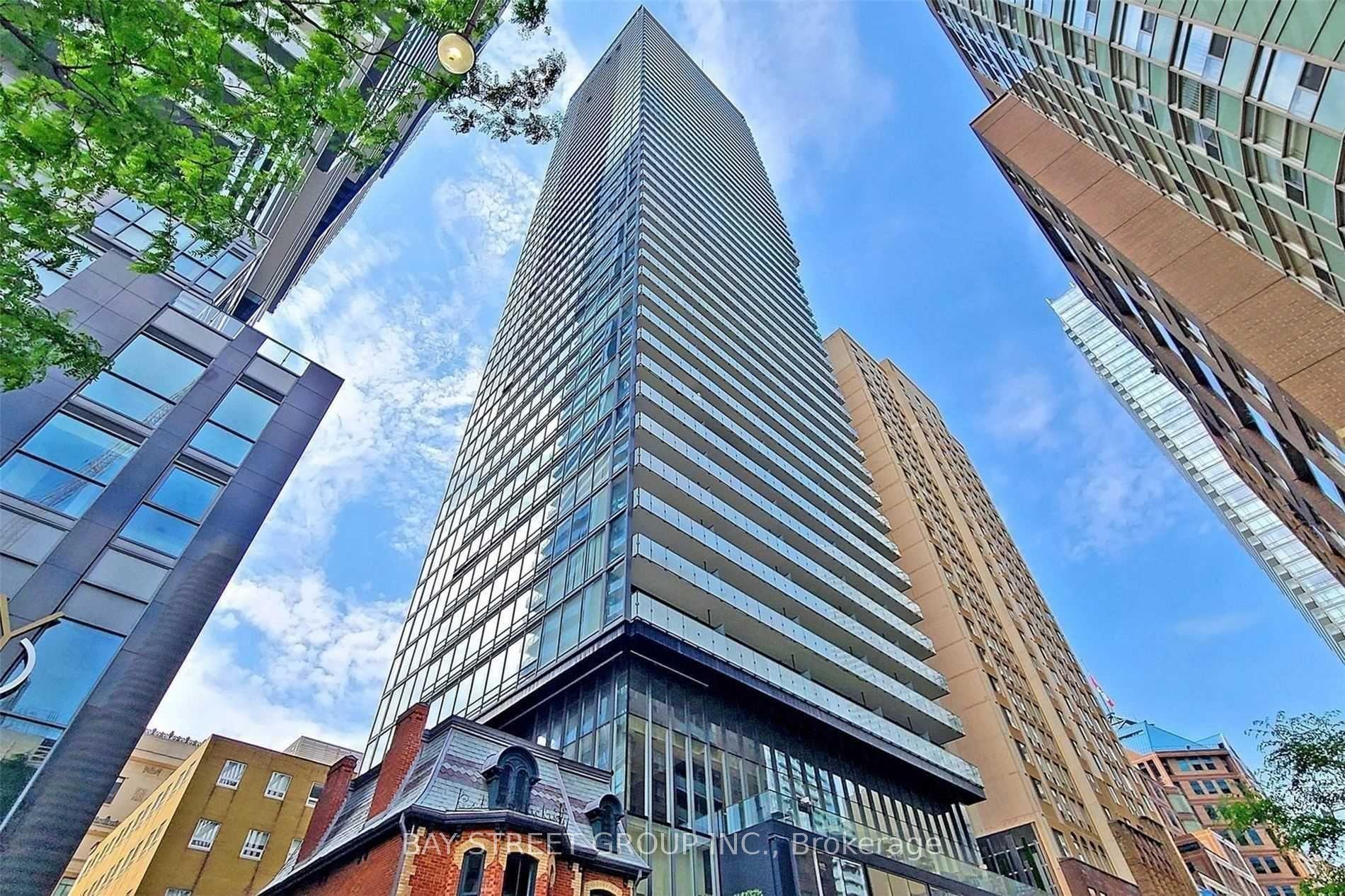 15 Grenville Street 2103 #2103, Toronto — Condo for lease, photo 1