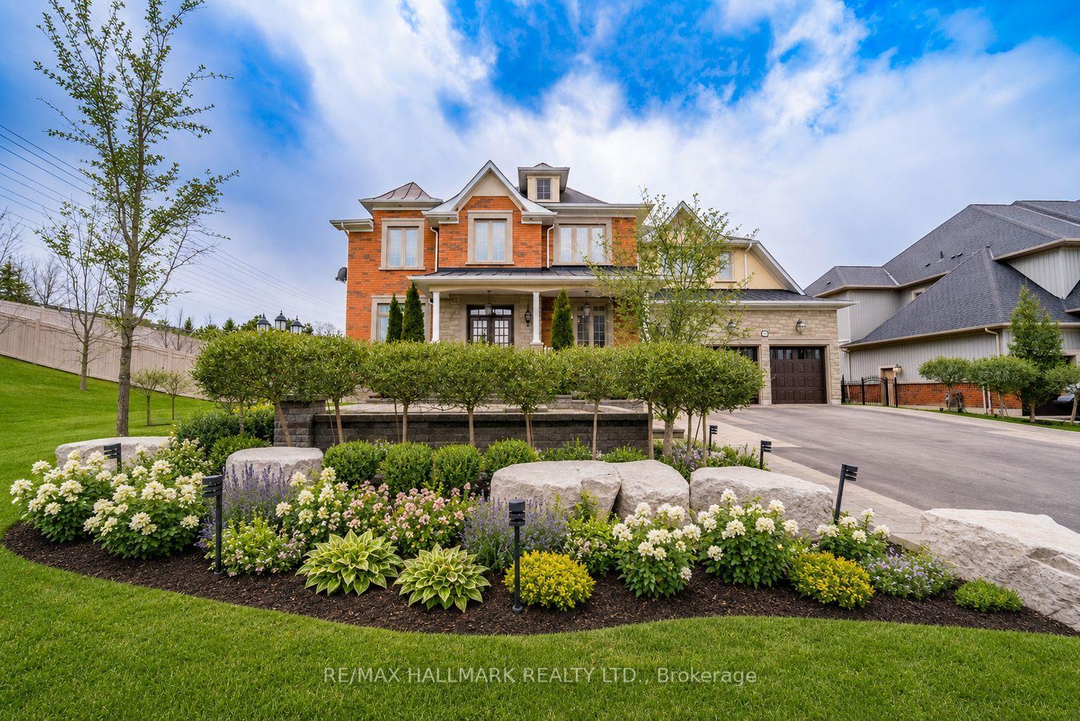 37 Country Club Crescent, Uxbridge — Detached for sale, photo 1