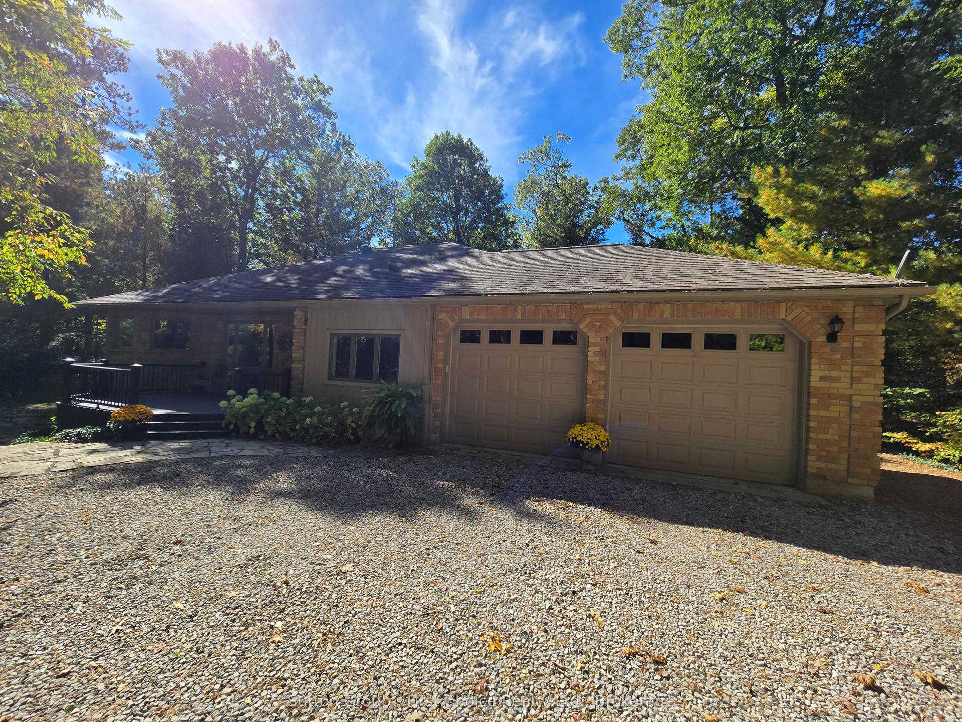 10010 The Trail, Lambton Shores — Detached for sale, photo 1