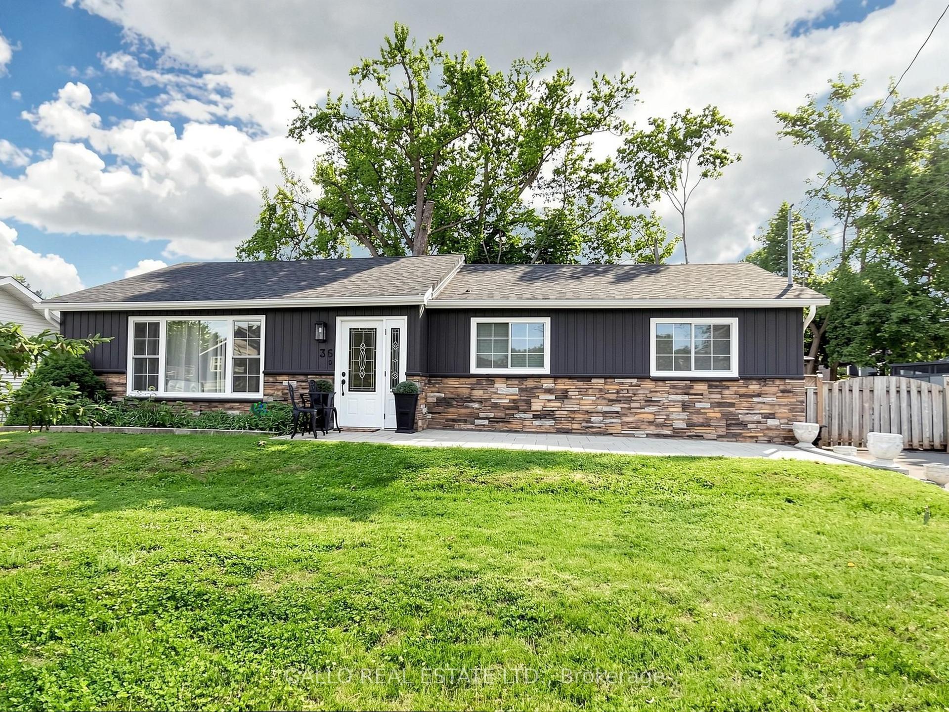 36 Elmvale Boulevard, Whitchurch-Stouffville — Detached for sale, photo 1