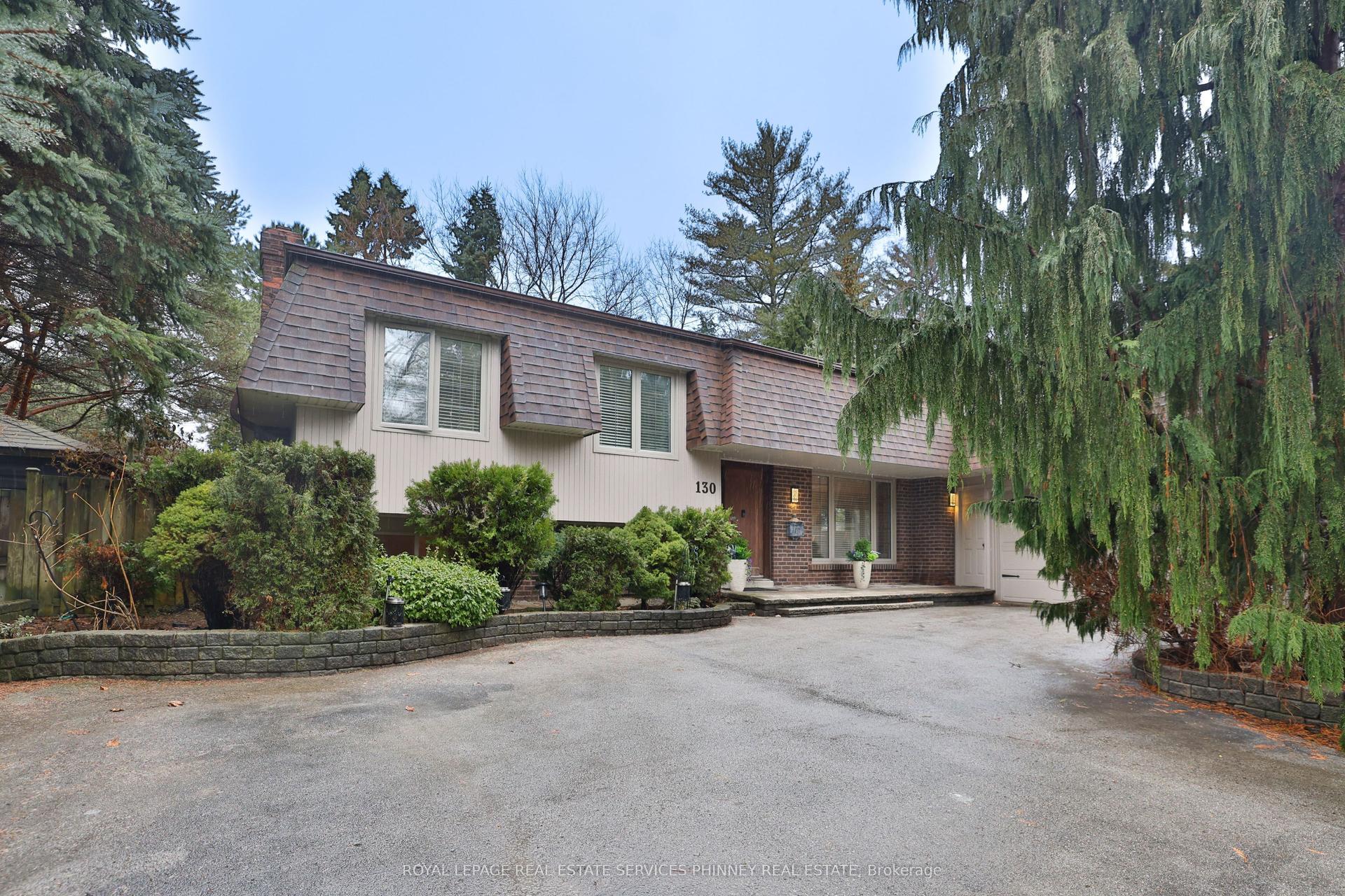 130 Tavistock Square, Oakville — Detached for sale, photo 1
