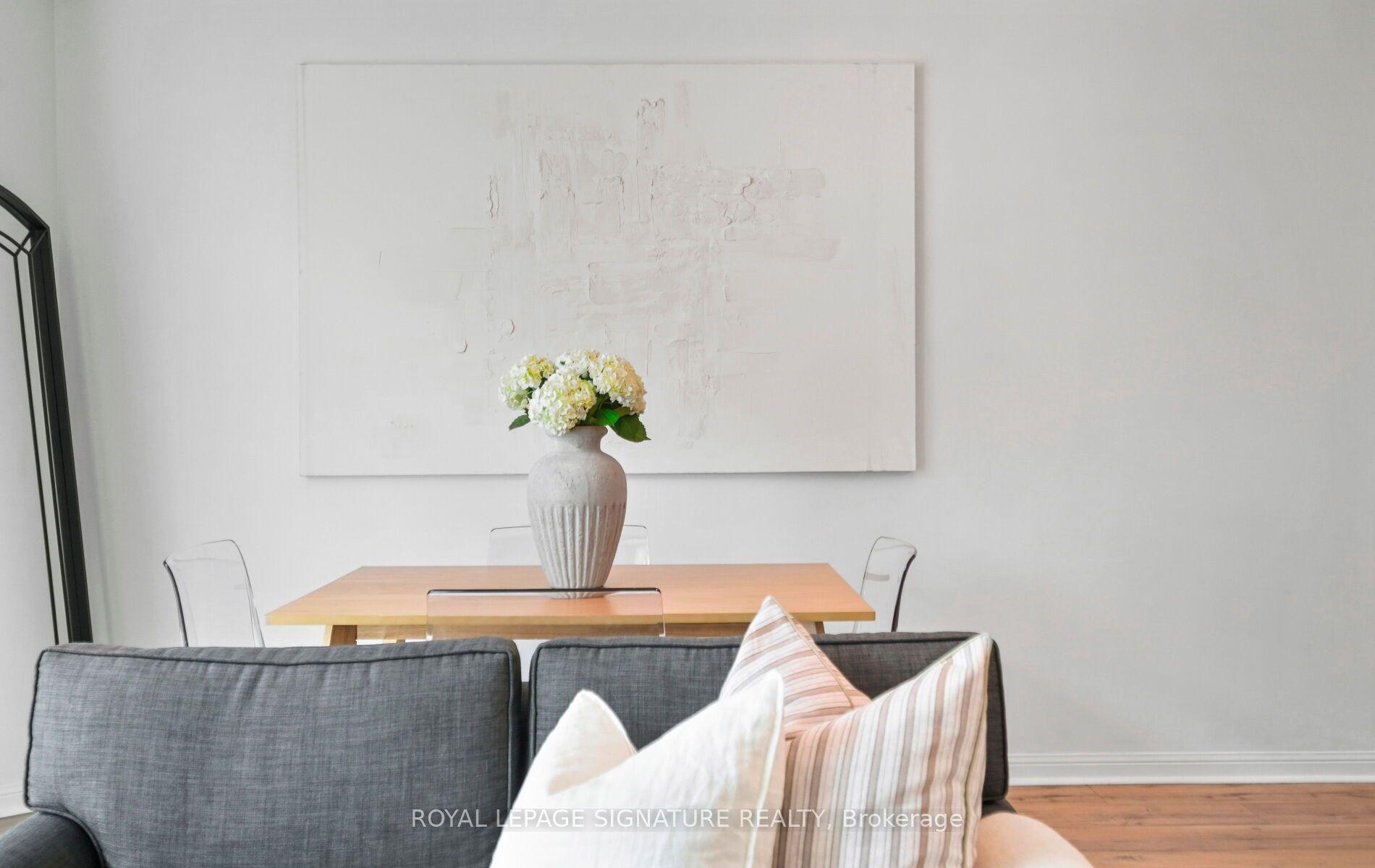 36 Stadium Road 555 #555, Toronto — Condo Town for sale, photo 1