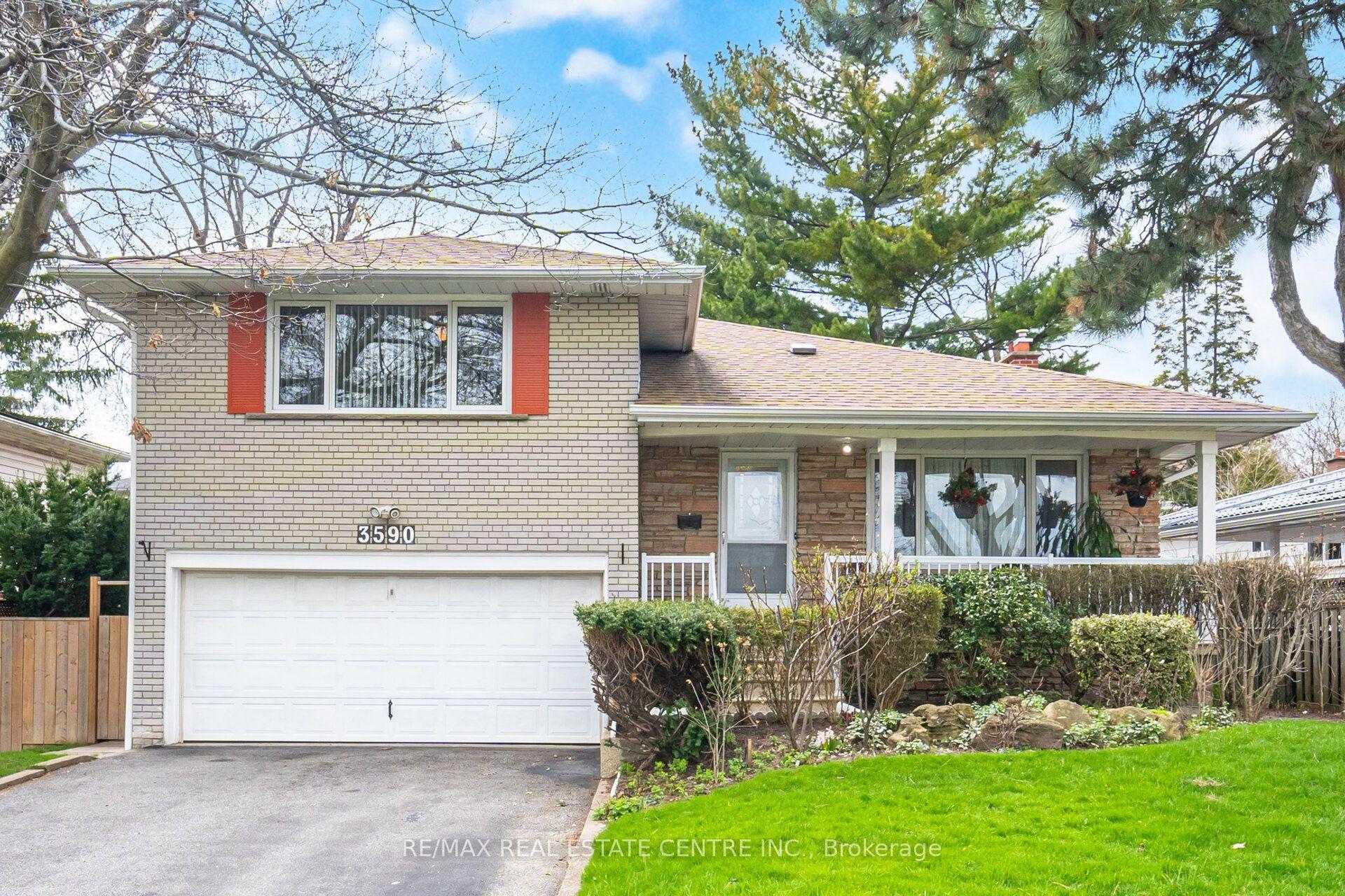 3590 Fieldgate Drive — photo 1