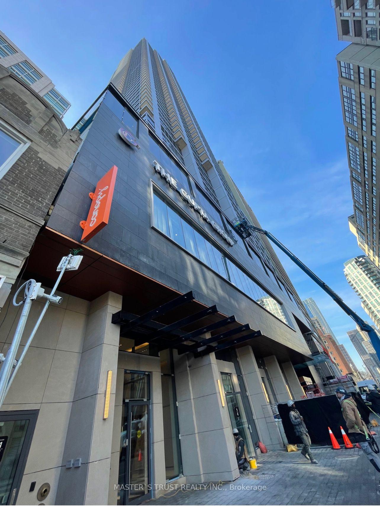 395 Bloor Street E 9 #9 — photo 1