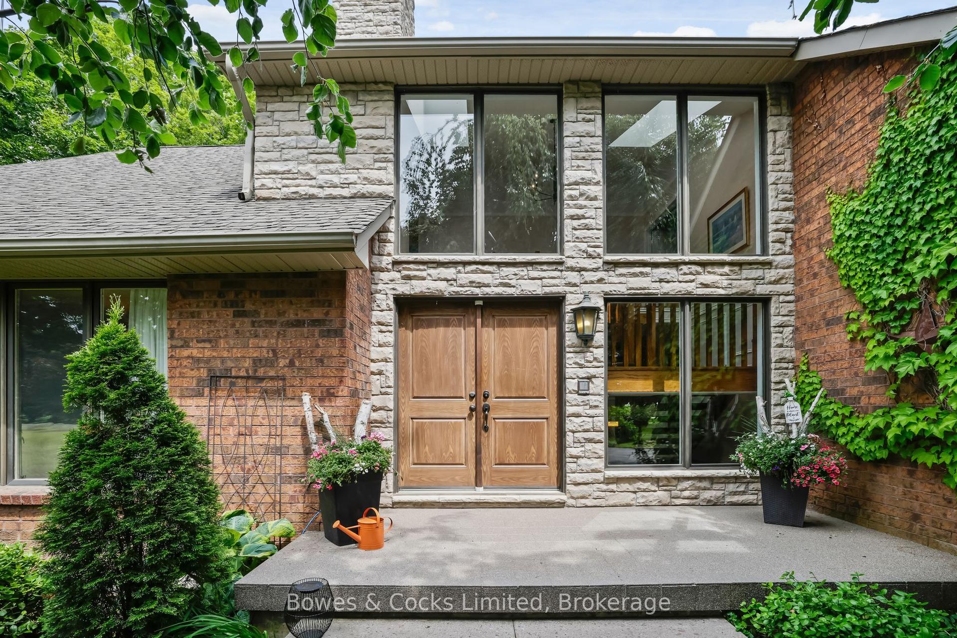 3255 Pollard Road — photo 1