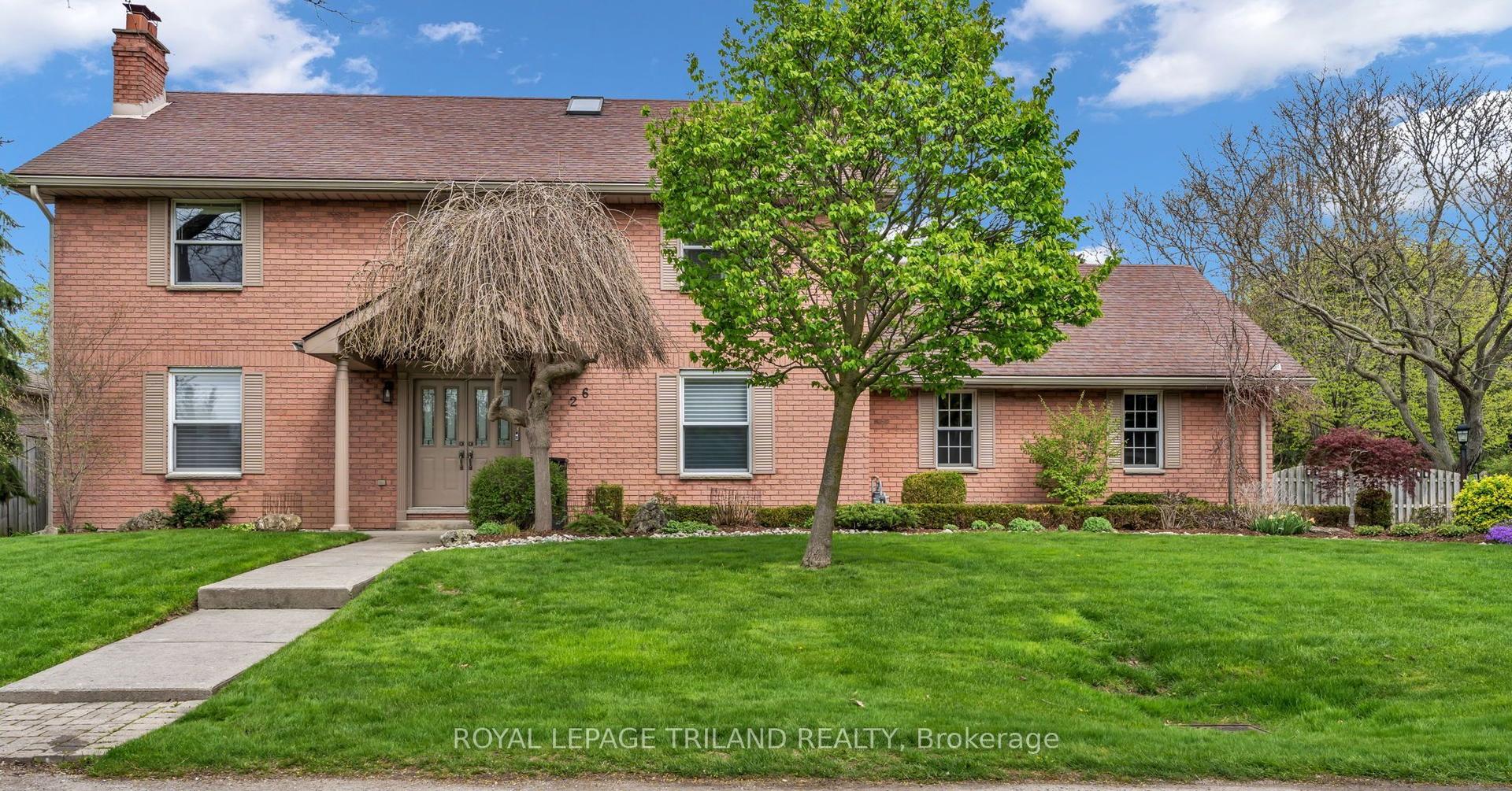 26 NORTHCREST Drive, London North — Detached for sale, photo 1