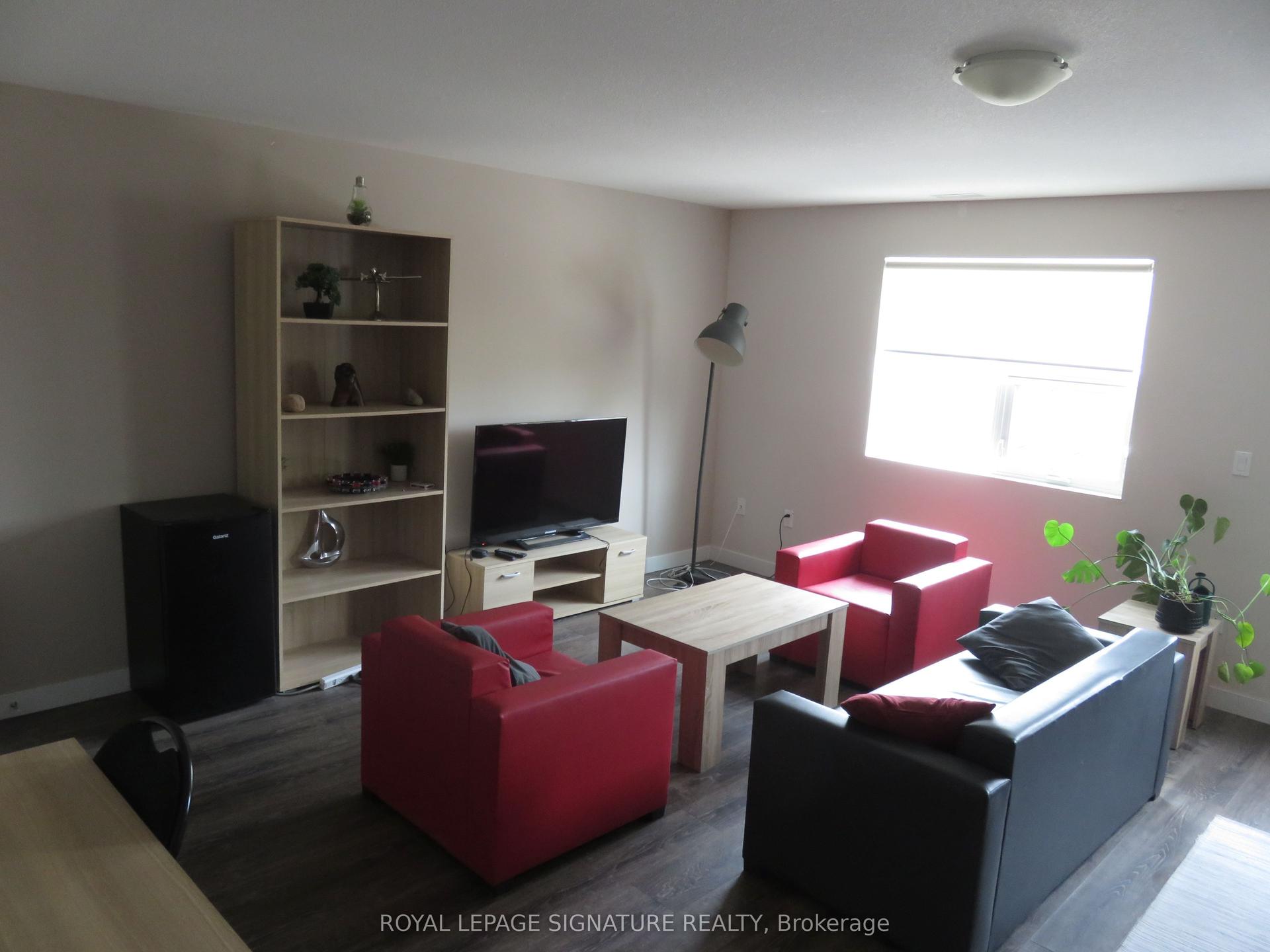 288 Albert Street 216 #216 — photo 1