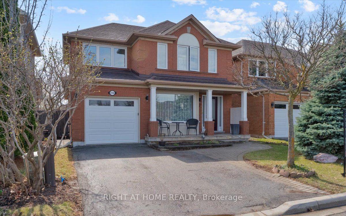 2356 Proudfoot Trail, Oakville — Detached for sale, photo 1