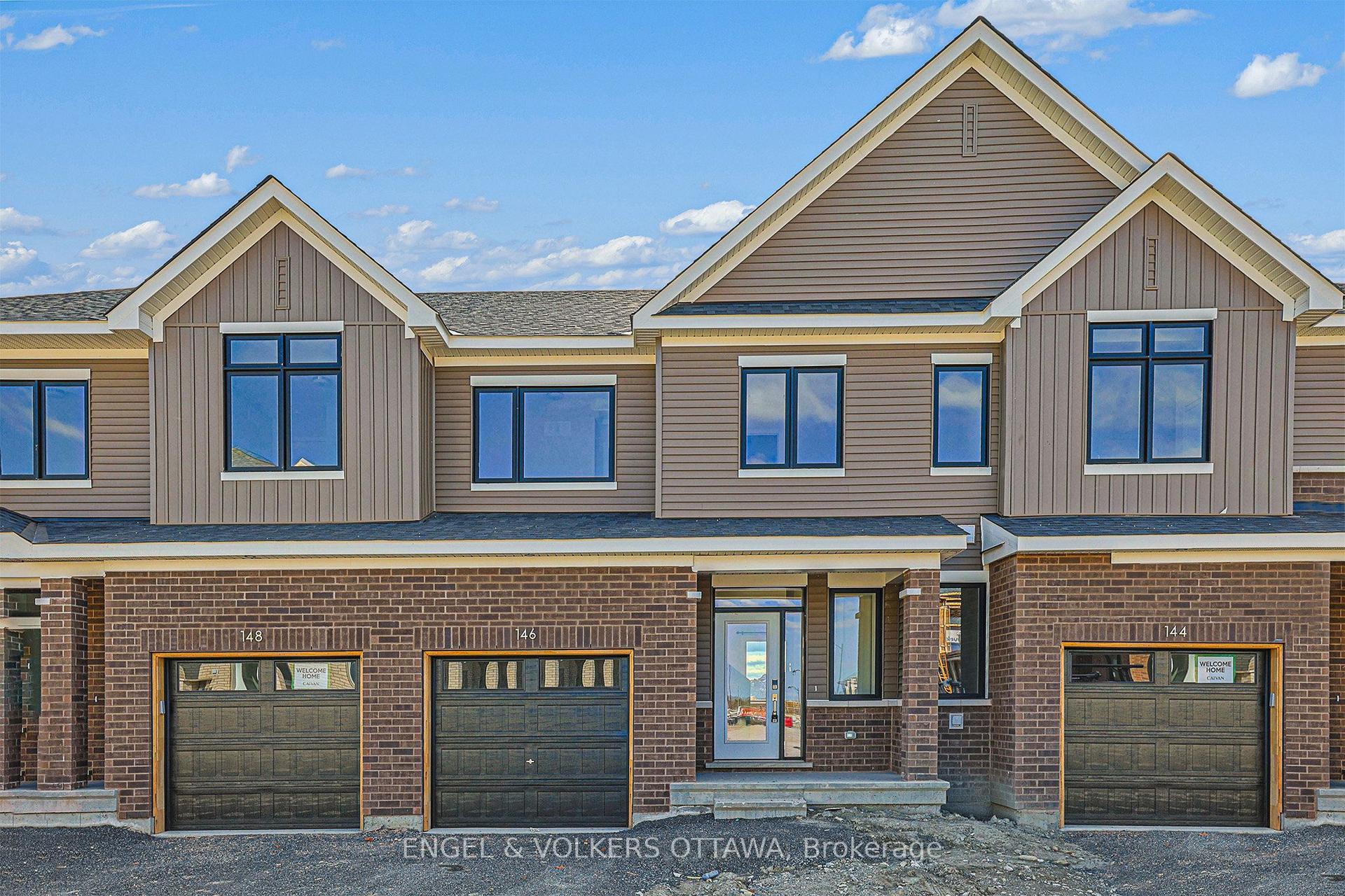 146 BEEBALM Crescent — photo 1