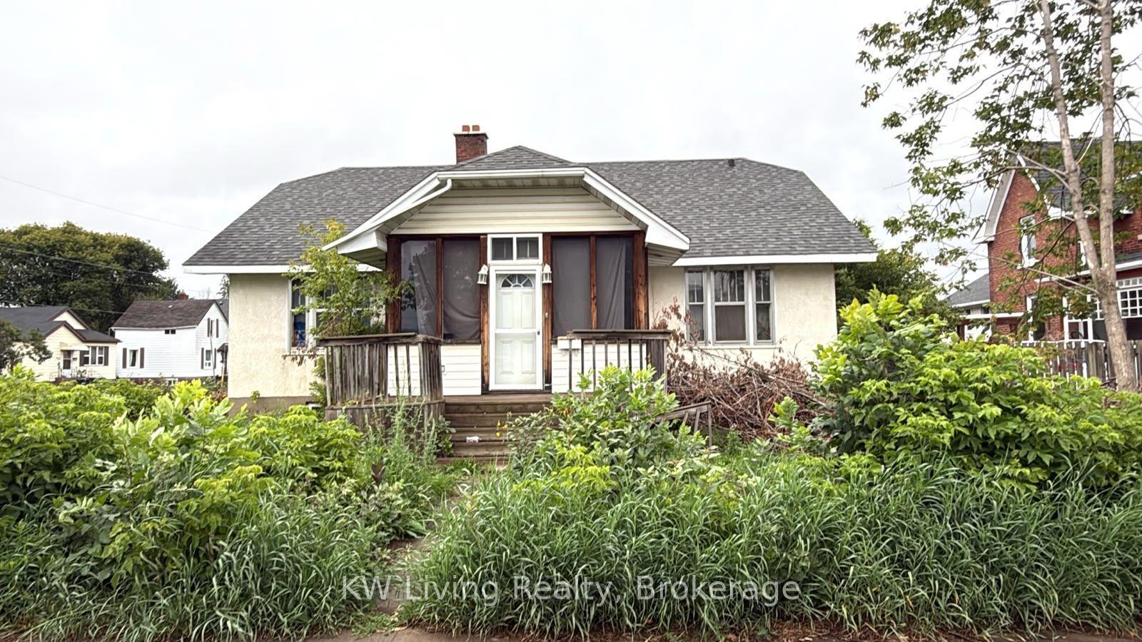 279 Amelia Street W, Thunder Bay — Detached for sale, photo 1