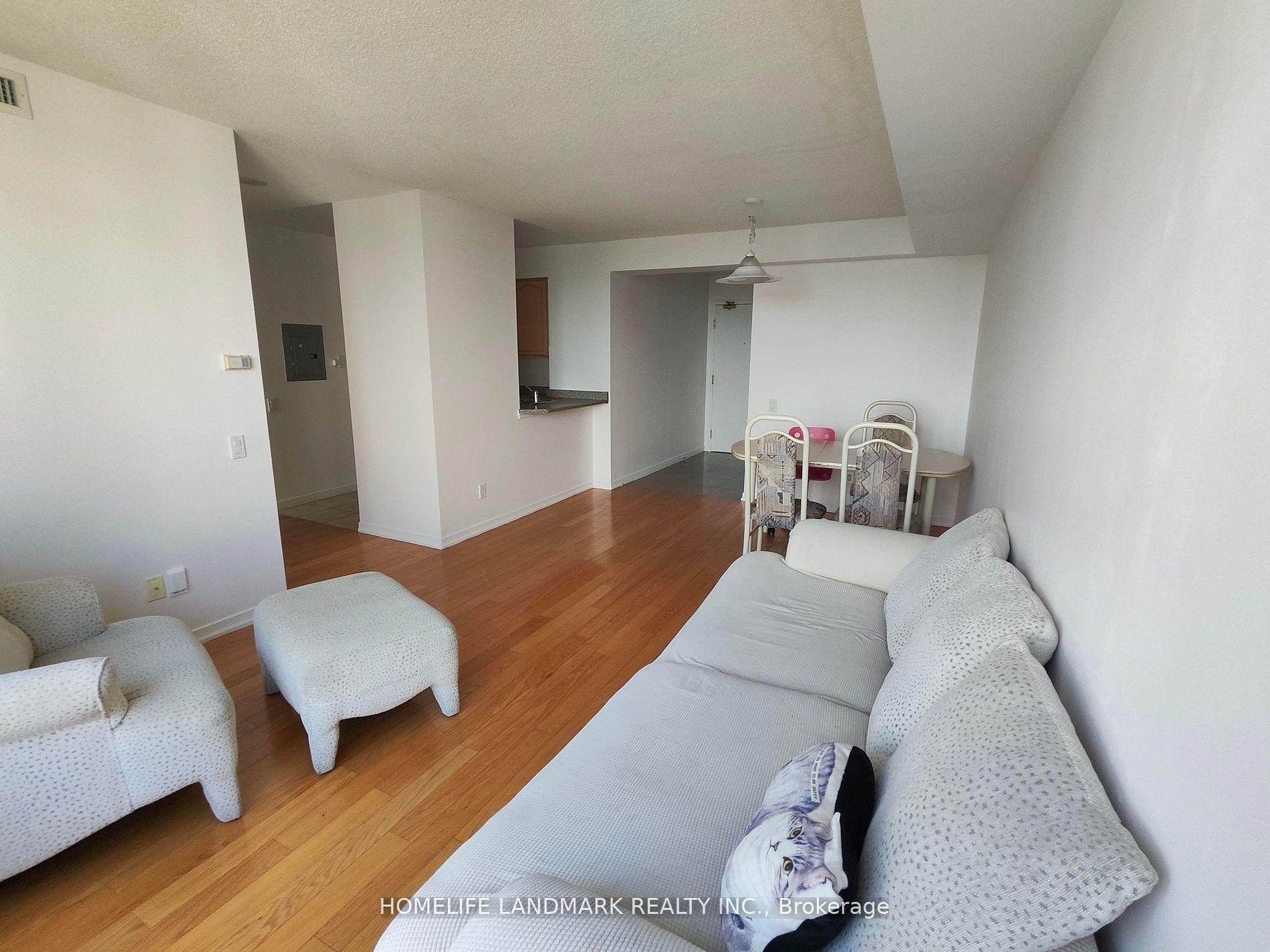 8 Hillcrest Avenue 1711 #1711, Toronto — Condo for lease, photo 1