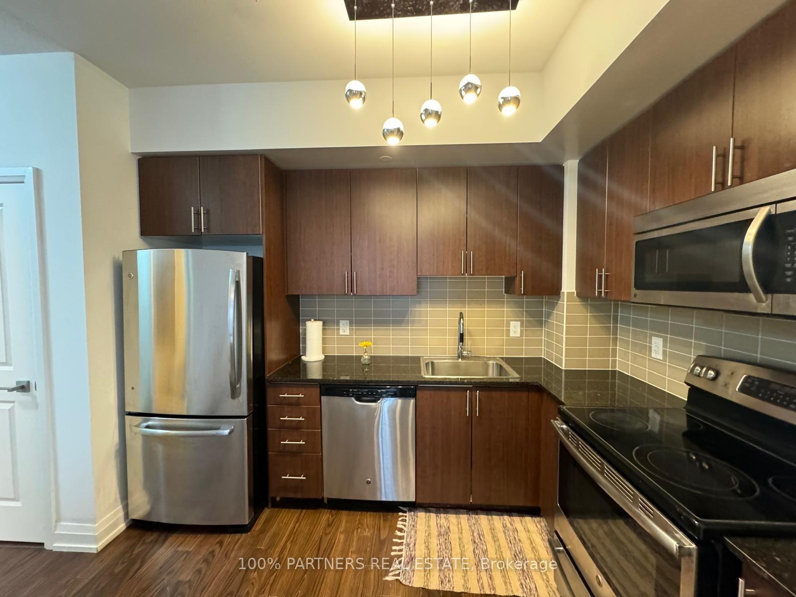 7171 Yonge Street 607 #607, Markham — Condo for lease, photo 1