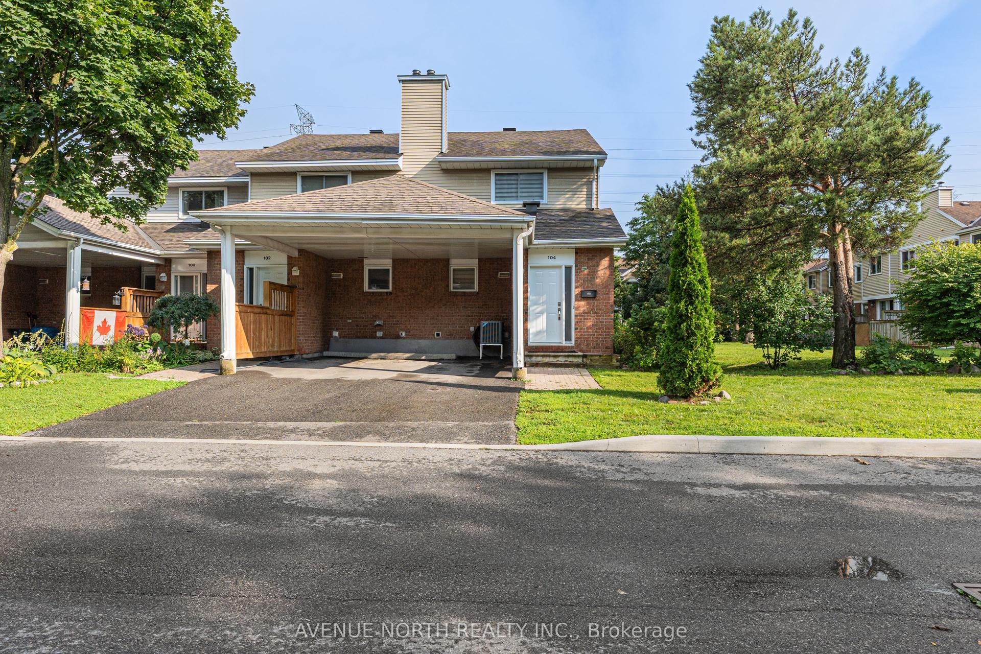 104 Bannerhill Private - #-, Hunt Club - South Keys and Area — Condo Town for sale, photo 1