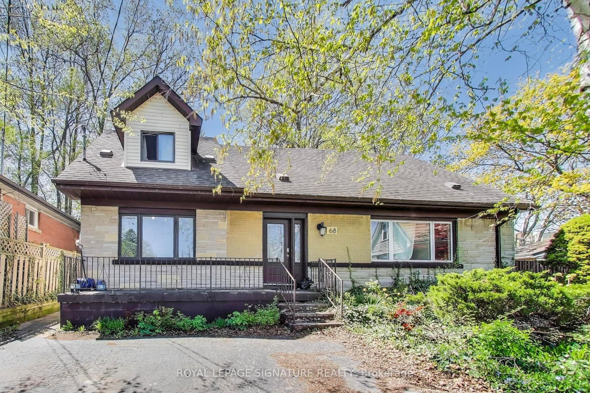 68 Harold Court — photo 1