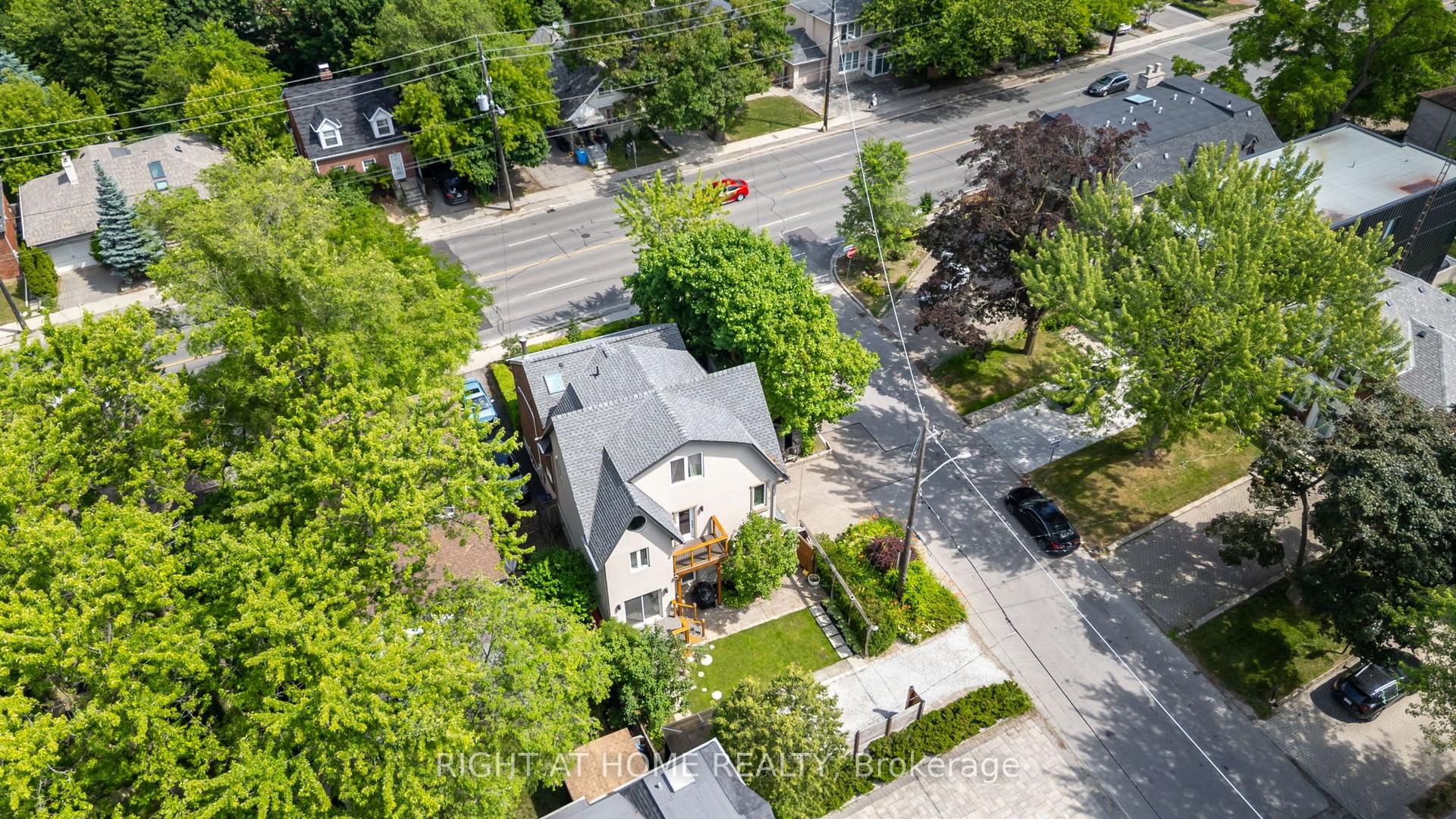 107 Otter Crescent, Toronto — Detached for sale, photo 1