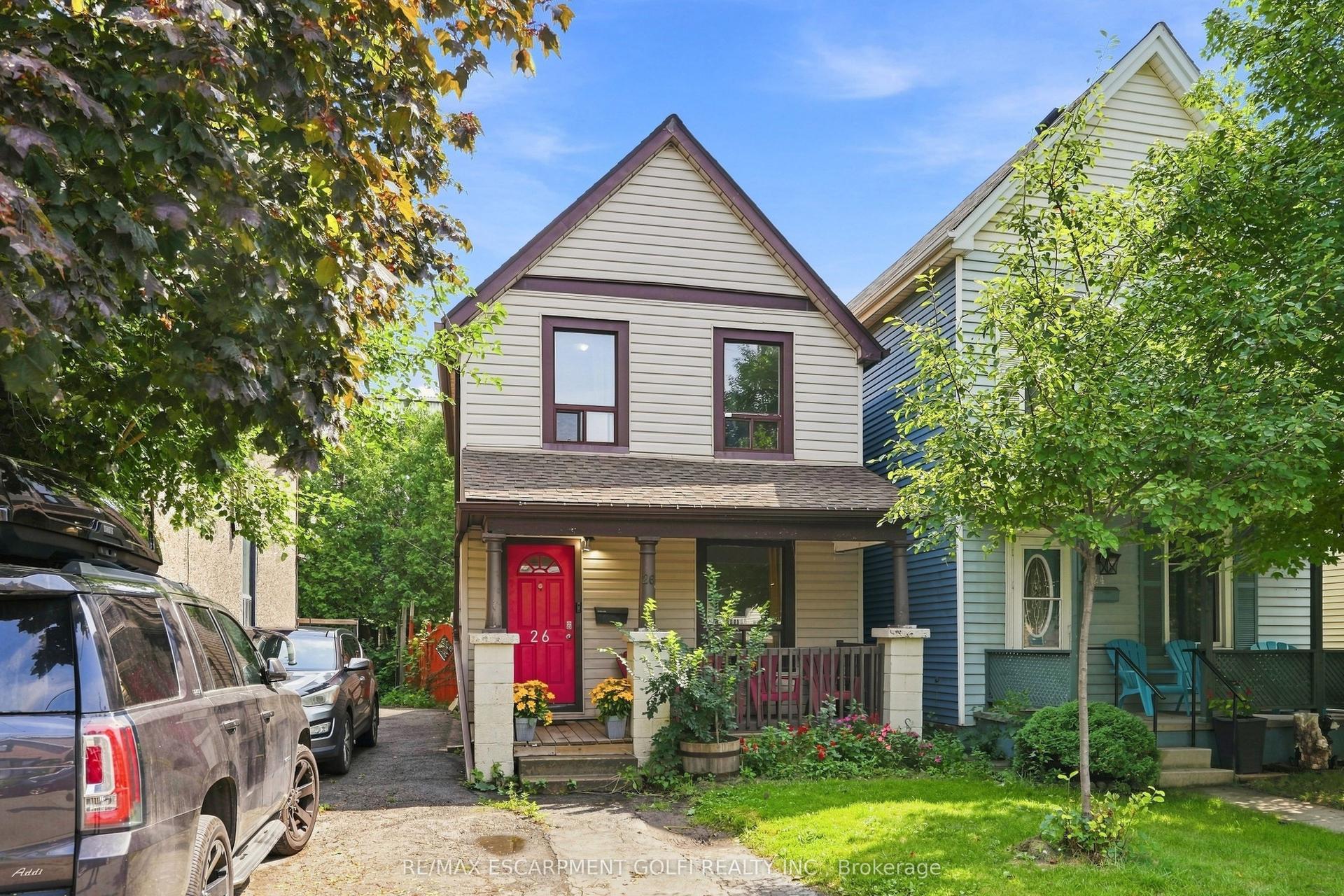 26 Niagara Street, Hamilton — Detached for sale, photo 1
