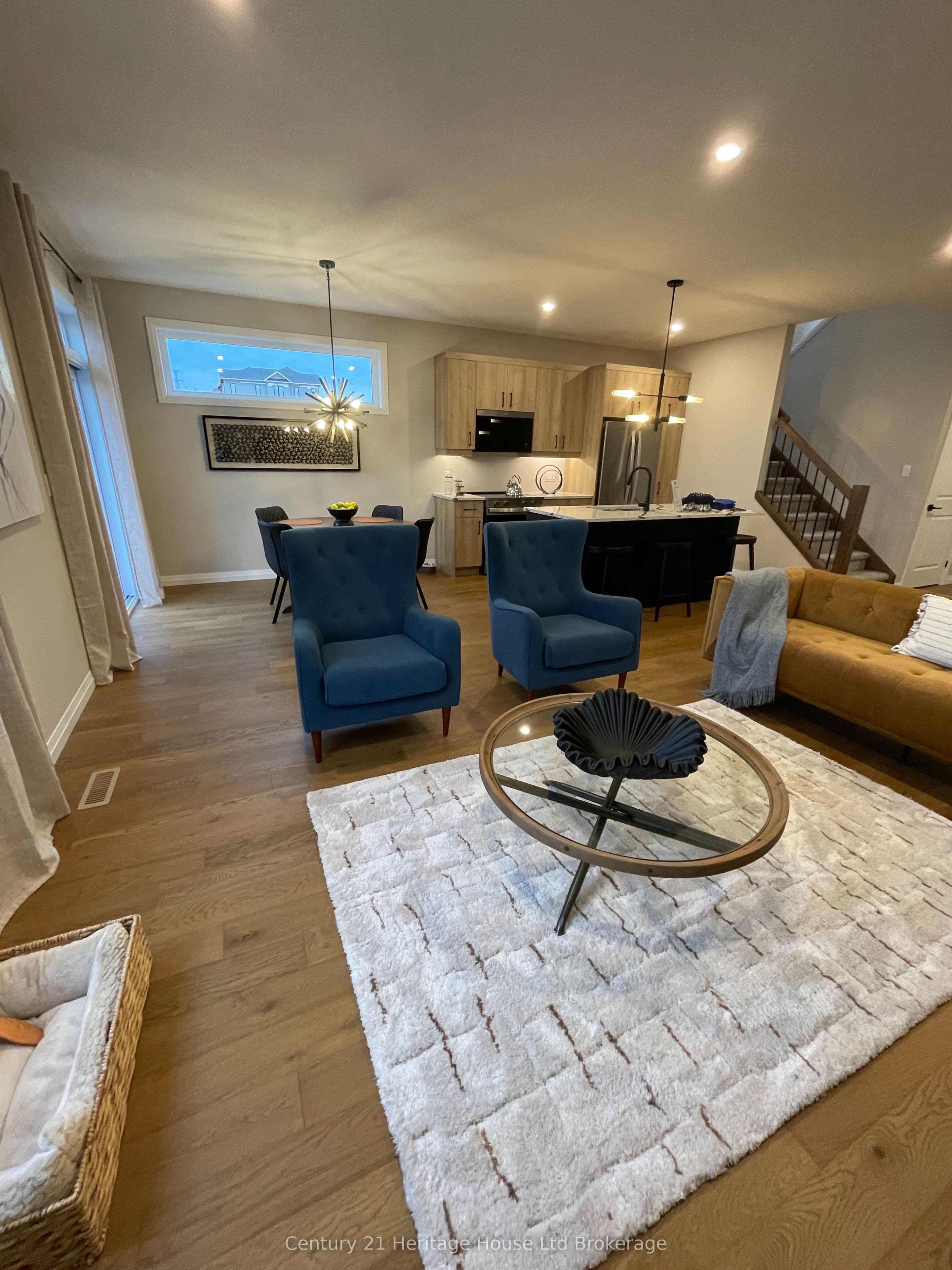 339 Anderson Street — photo 1