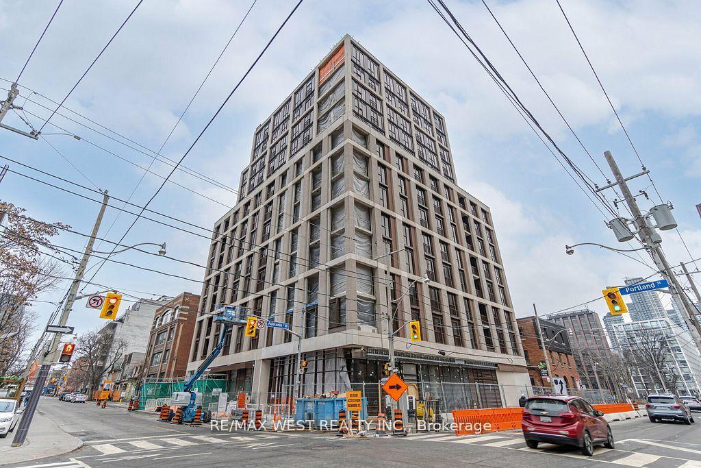 123 Portland Street 403 #403, Toronto — Condo for lease, photo 1