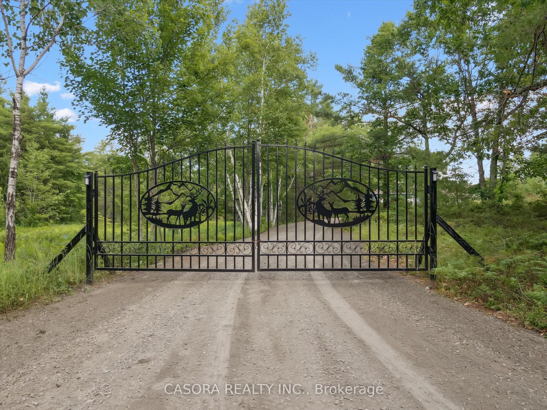 891 Peninsula Road — photo 1