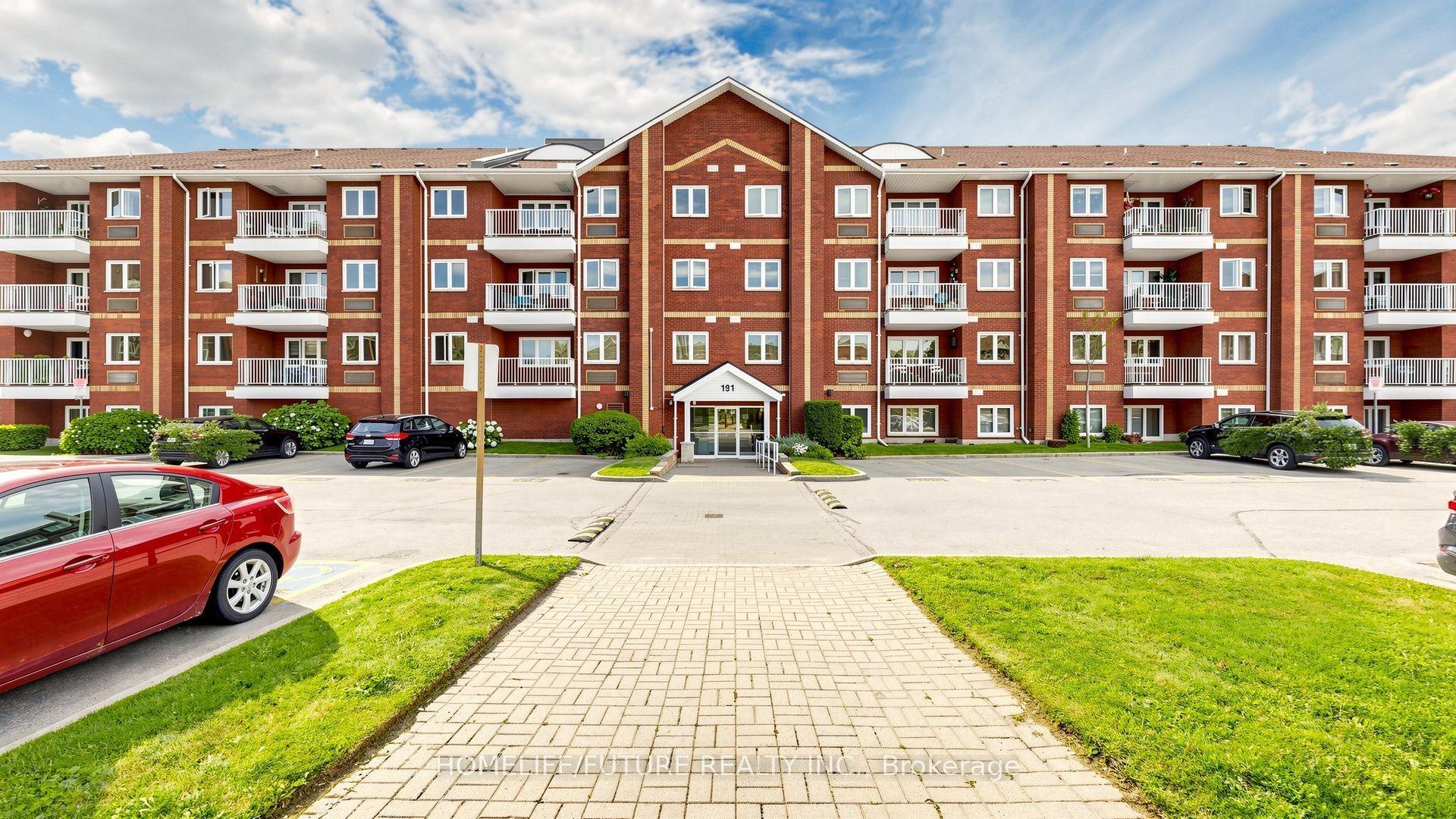 191 Lake Driveway W 208 #208, Ajax — Condo for sale, photo 1