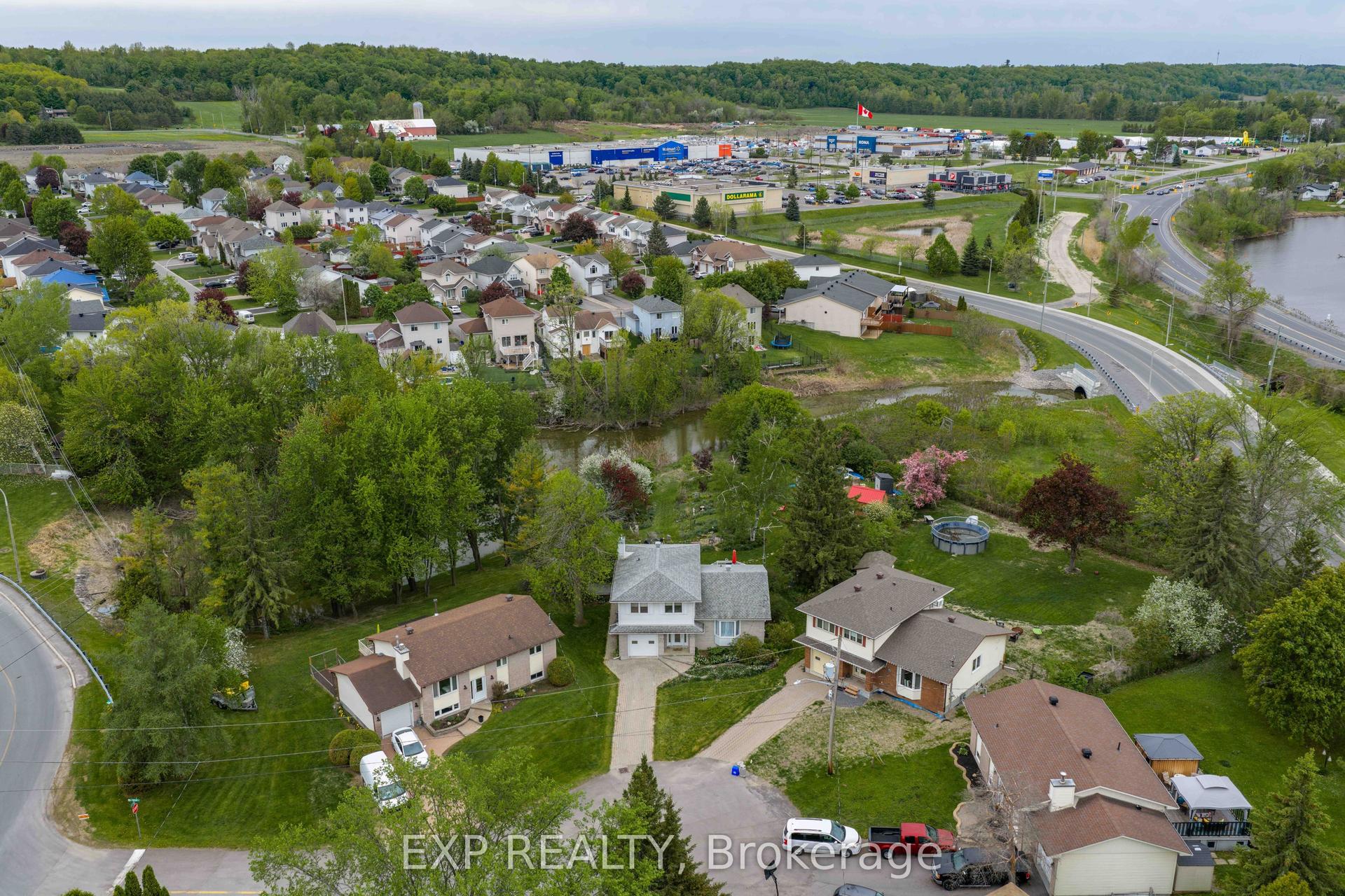 2947 Fontaine Place — photo 1