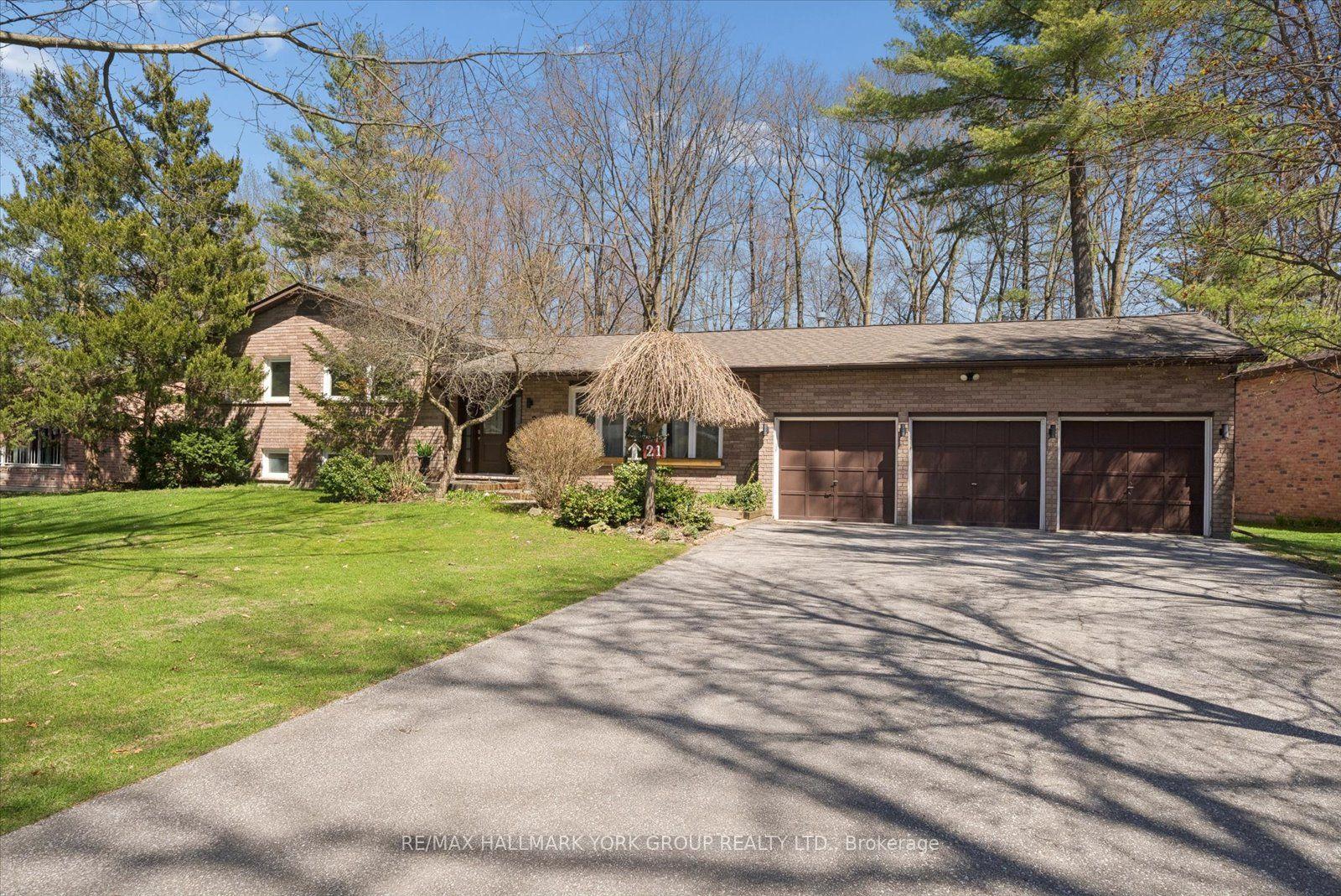 21 Artesian Avenue — photo 1