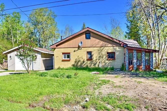 21 Braeside Street — photo 1