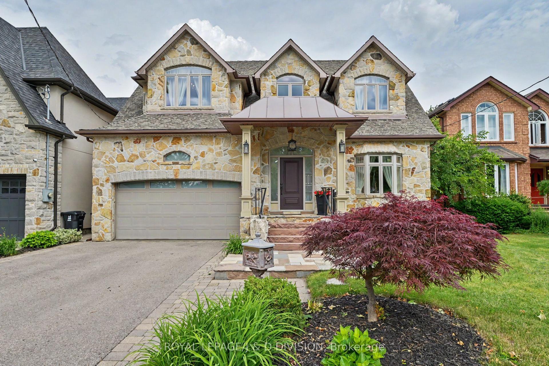 17 Agar Crescent — photo 1