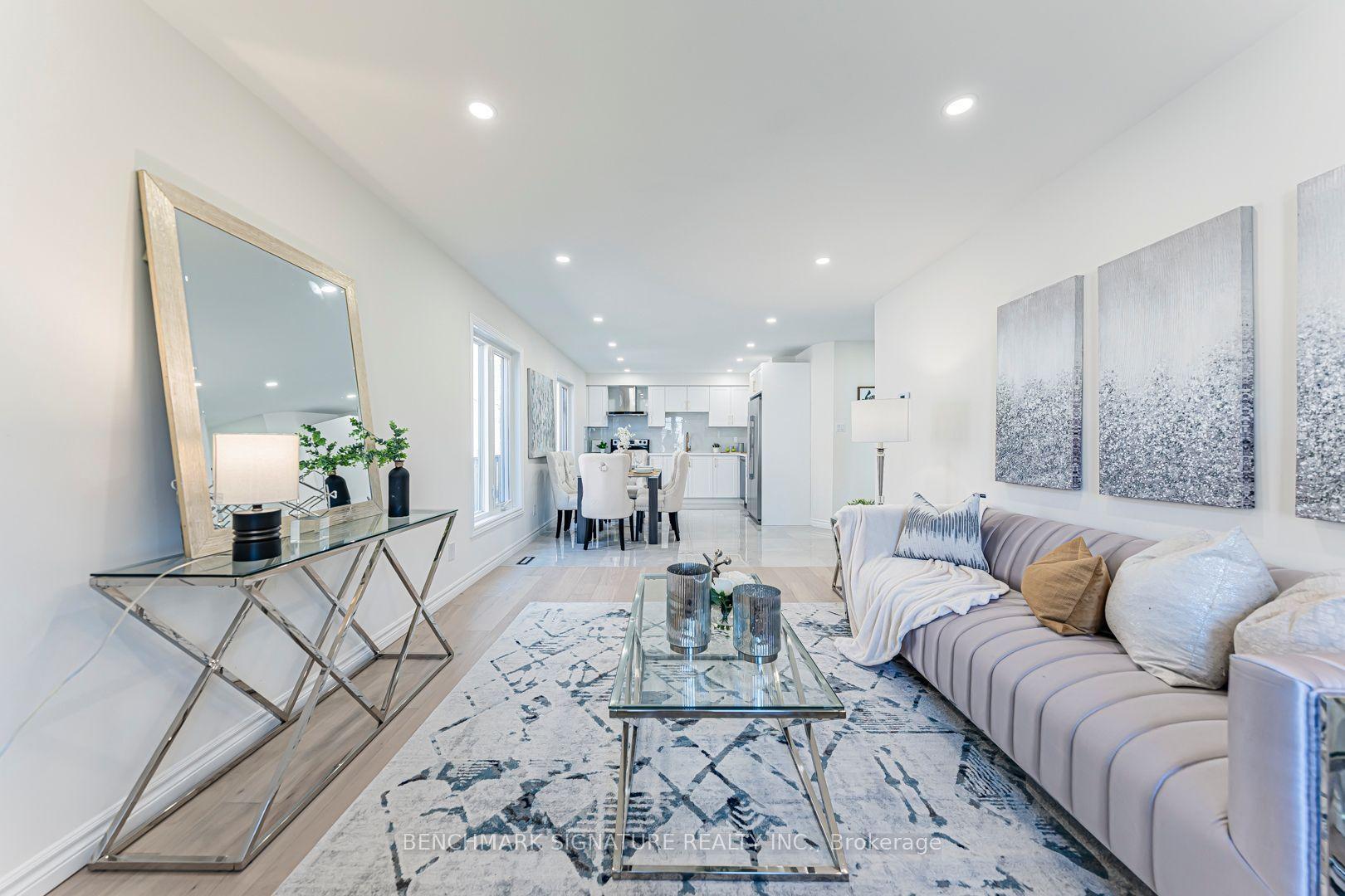 102 Harness Circle, Markham — Detached for sale, photo 1