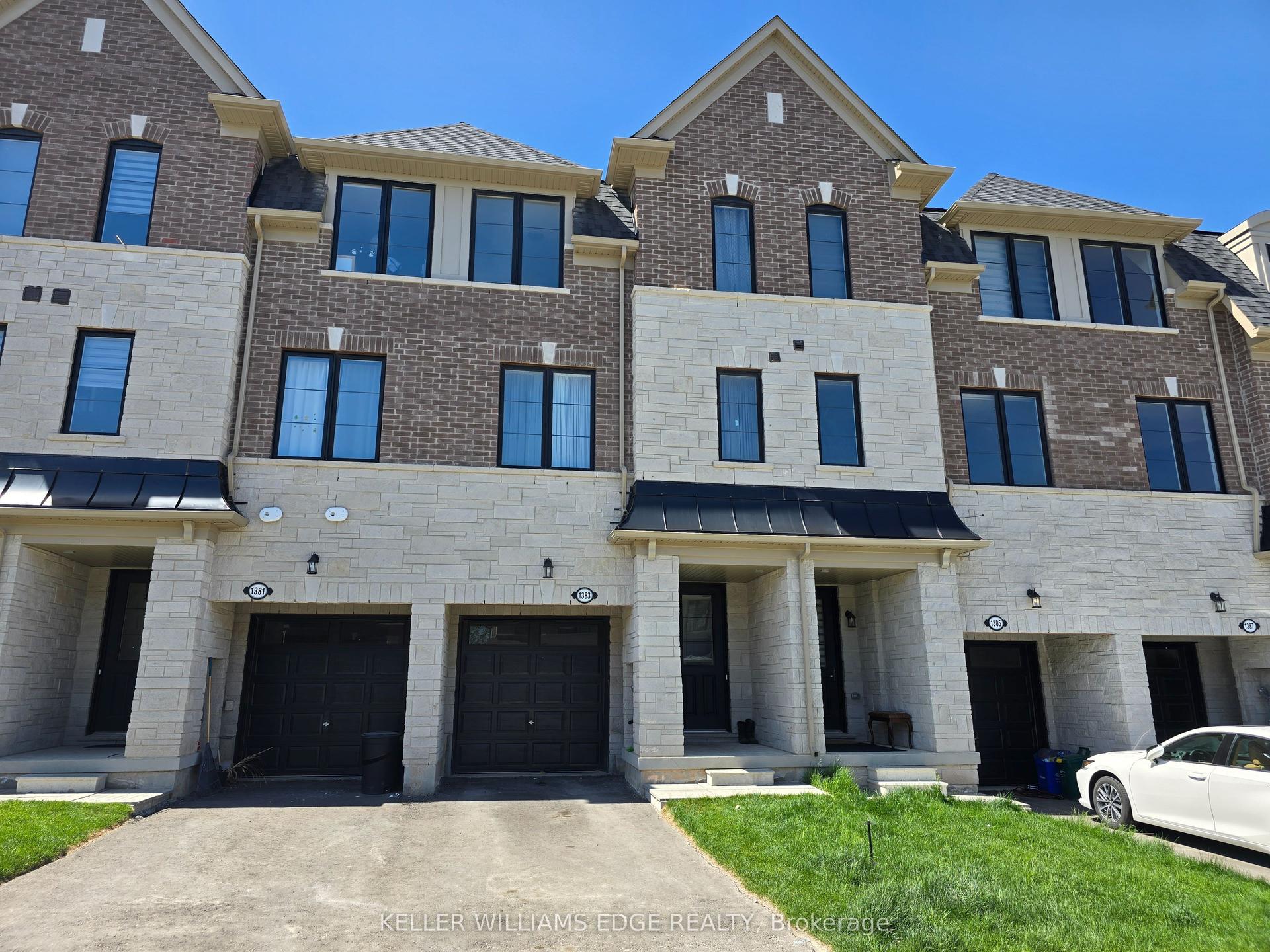 1383 Almonte Drive, Burlington — Townhouse for lease, photo 1