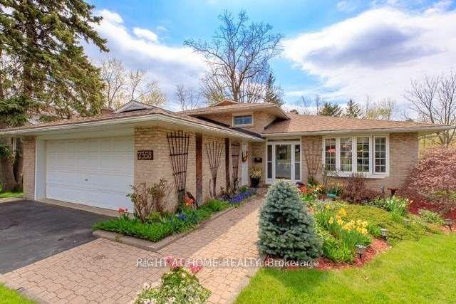 2358 Thorn Lodge Drive, Mississauga — Detached for lease, photo 1