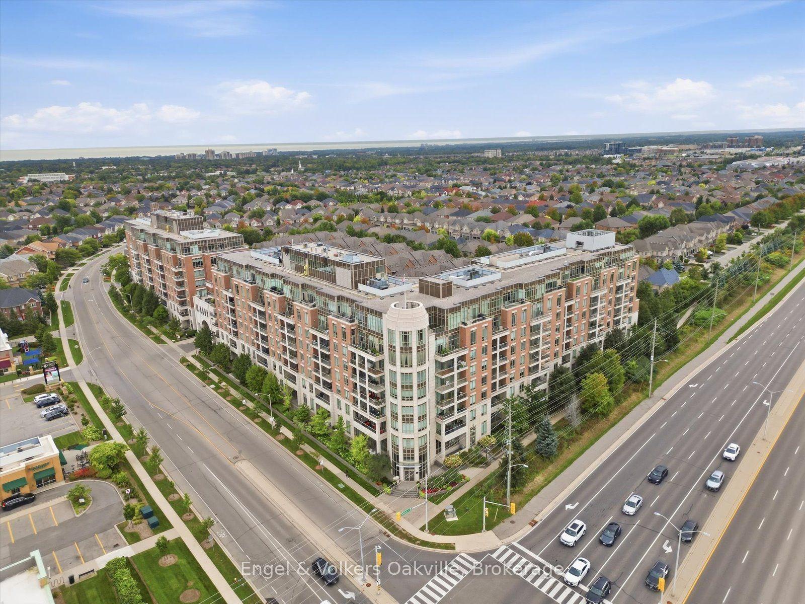 2470 Prince Michael Drive 611 #611, Oakville — Condo for lease, photo 1