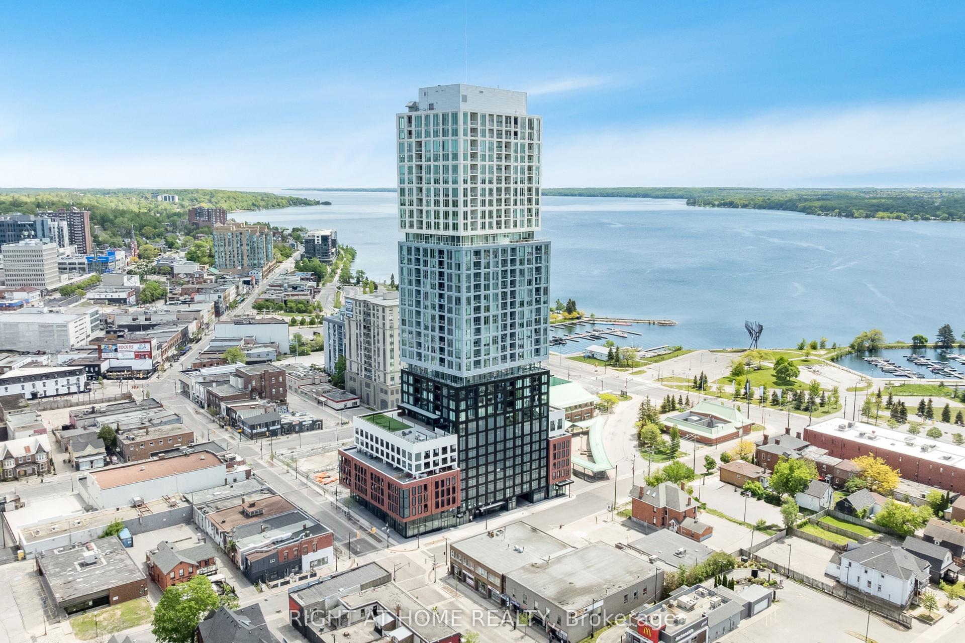 39 Mary Street 1706 #1706, Barrie — Condo for sale, photo 1