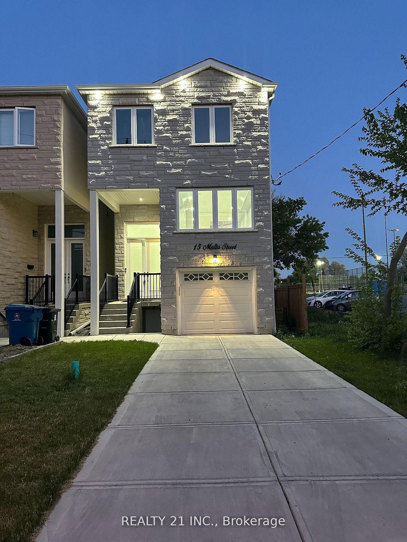 15 Malta Street — photo 1