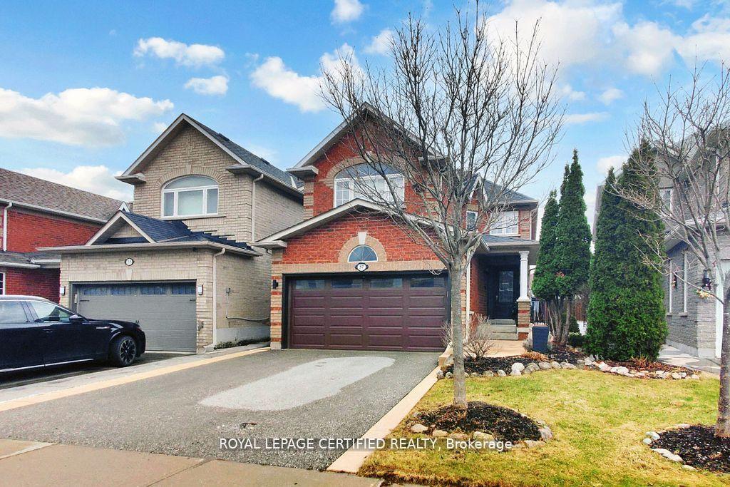 57 Humbershed Crescent — photo 1