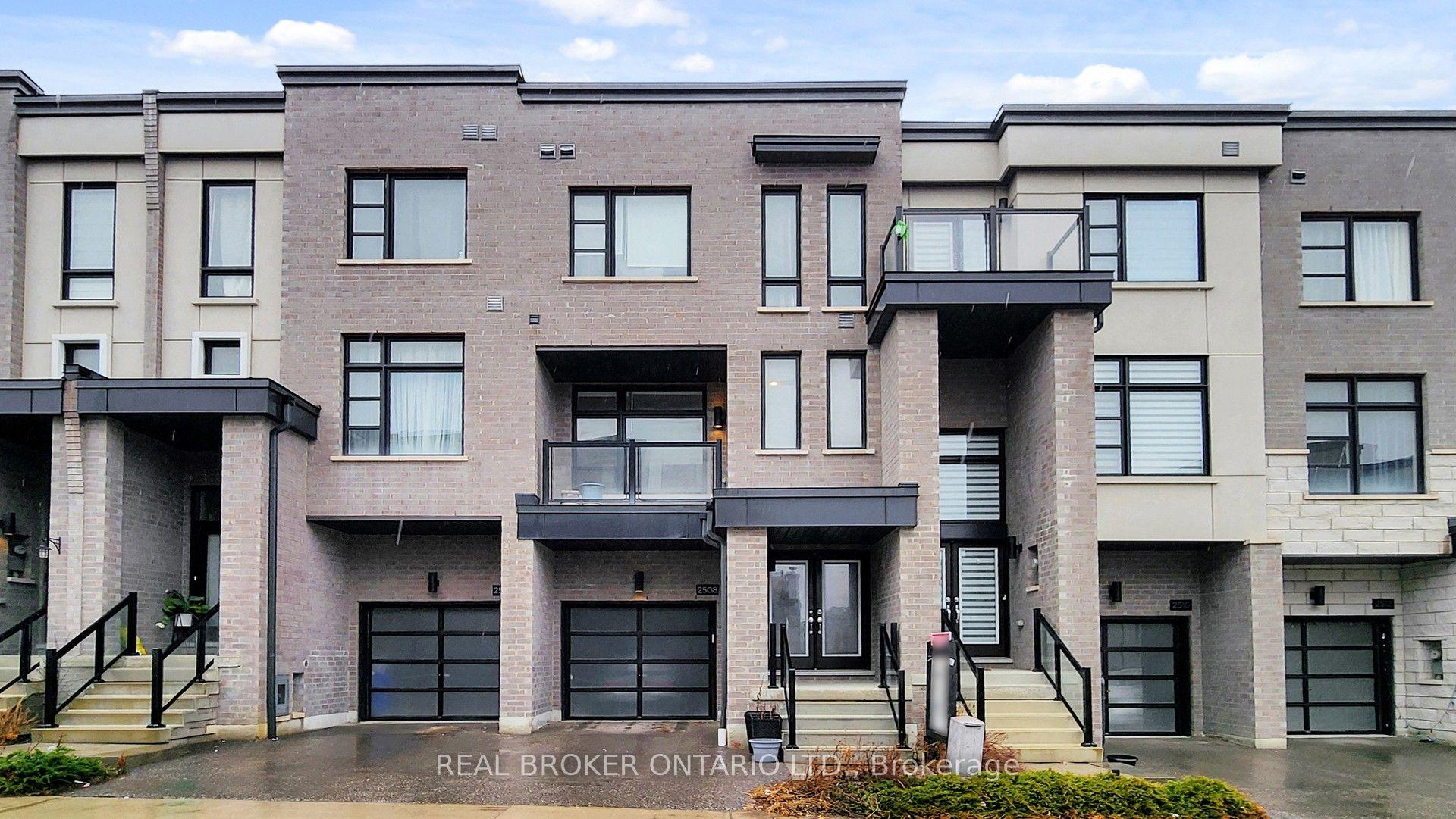 2508 Castlegate Crossing — photo 1