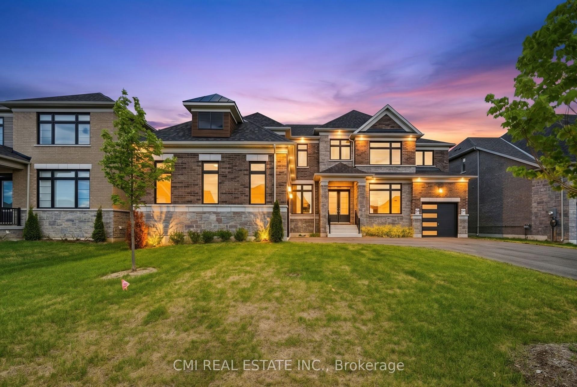 25 Bellflower Crescent — photo 1