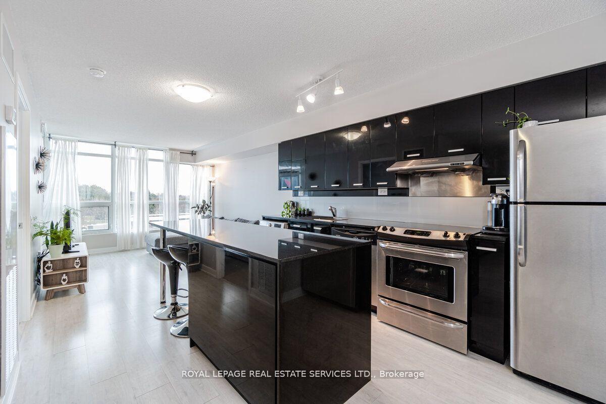 15 Singer Court 306 #306, Toronto — Condo for lease, photo 1