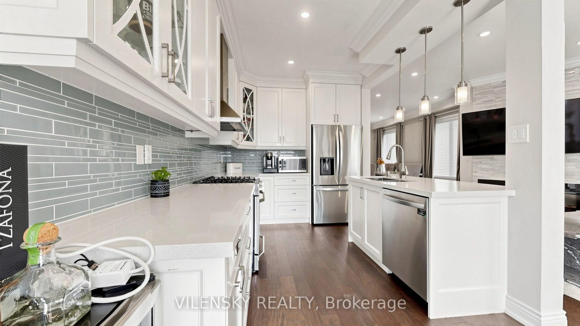 66 Catalpa Crescent, Vaughan — Townhouse for sale, photo 1