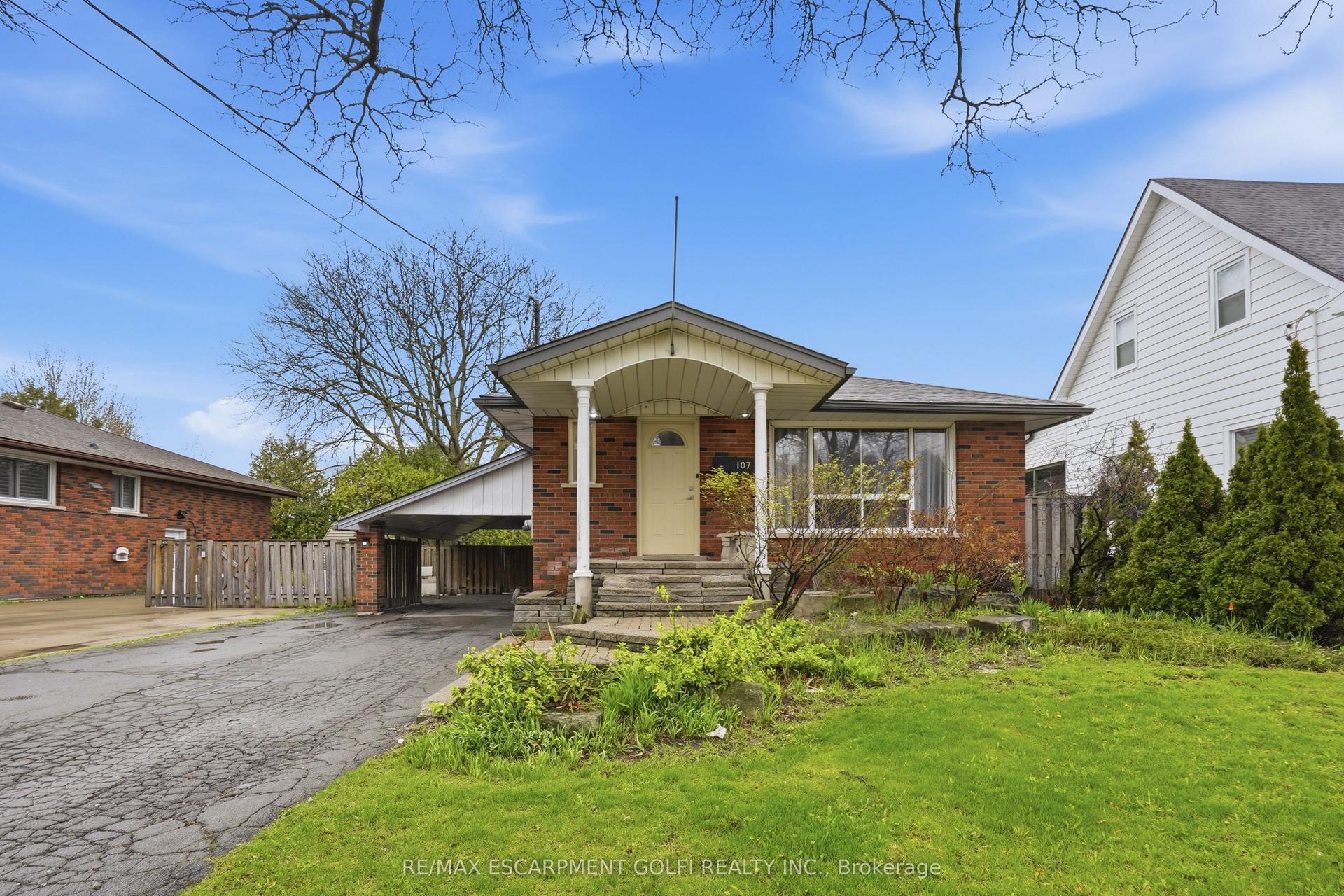 107 DESCHENE Avenue — photo 1