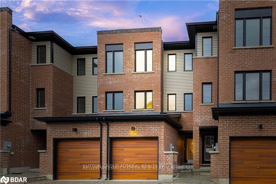 45 Hay Lane, Barrie — Townhouse for lease, photo 1