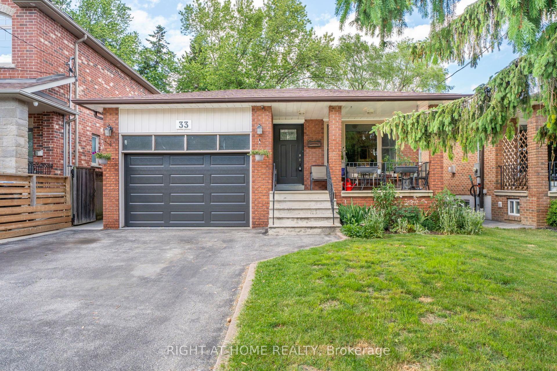 33 Benson Avenue — photo 1