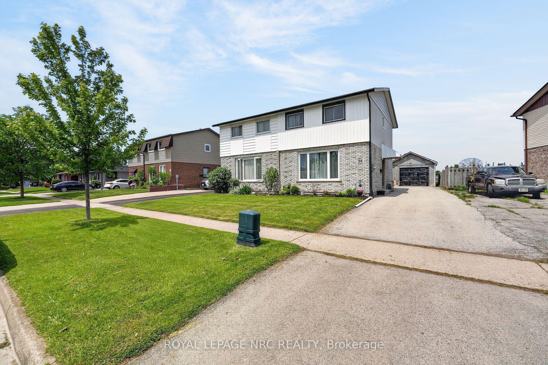 28 Chantal Court — photo 1
