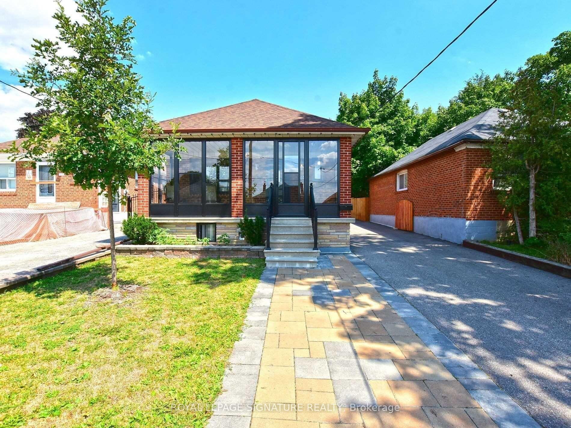 103 Richardson Avenue, Toronto — Detached for sale, photo 1