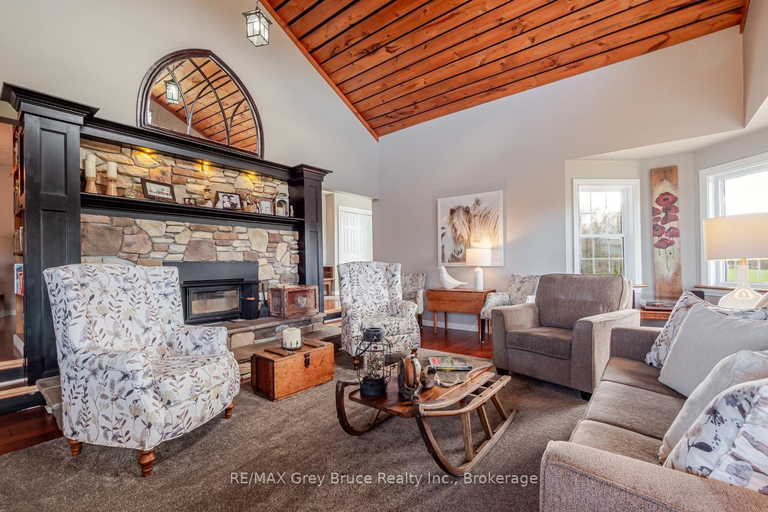 130483 Gleason Lake Road — photo 1