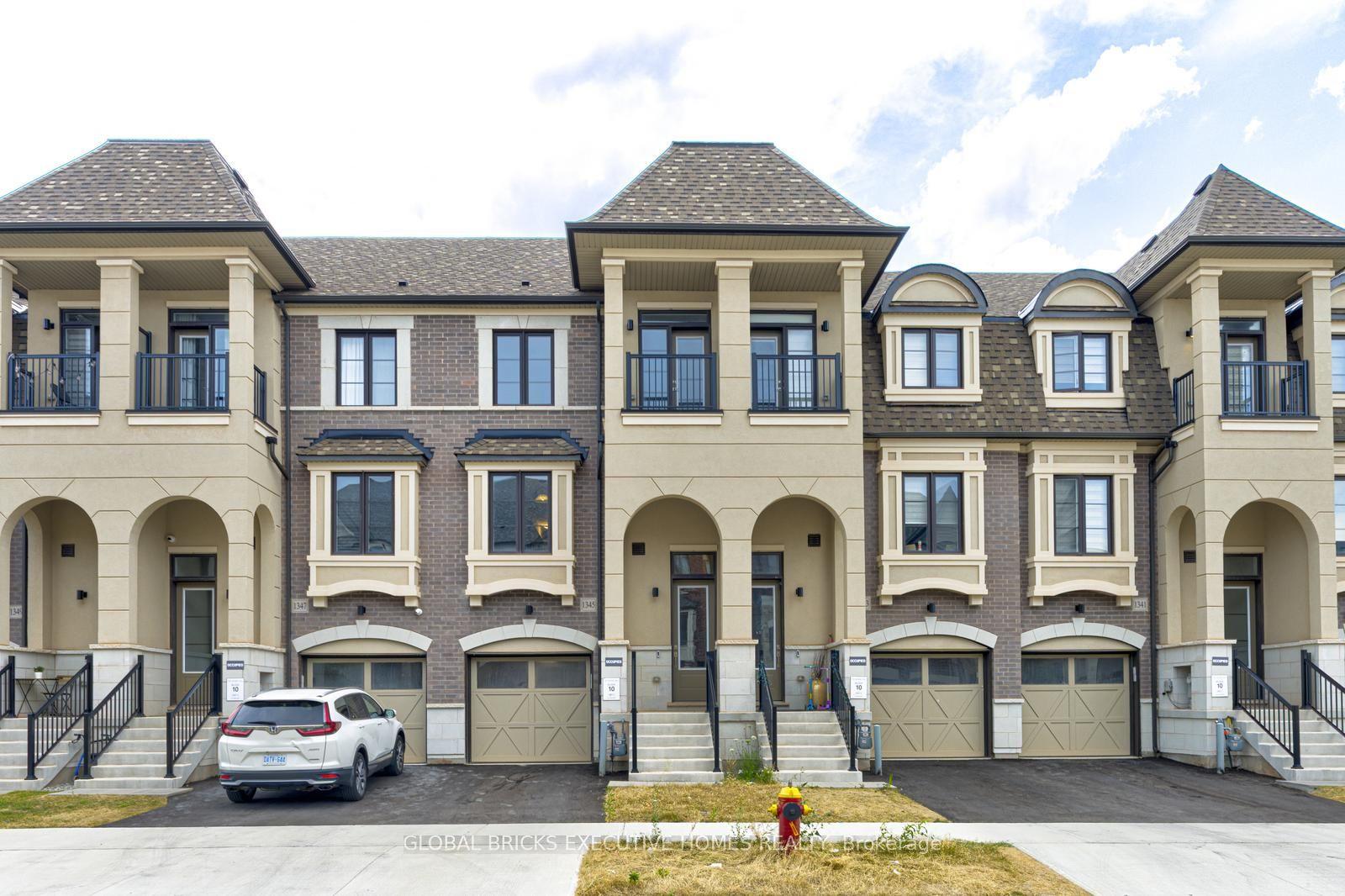 1345 Kaniv Street, Oakville — Townhouse for lease, photo 1