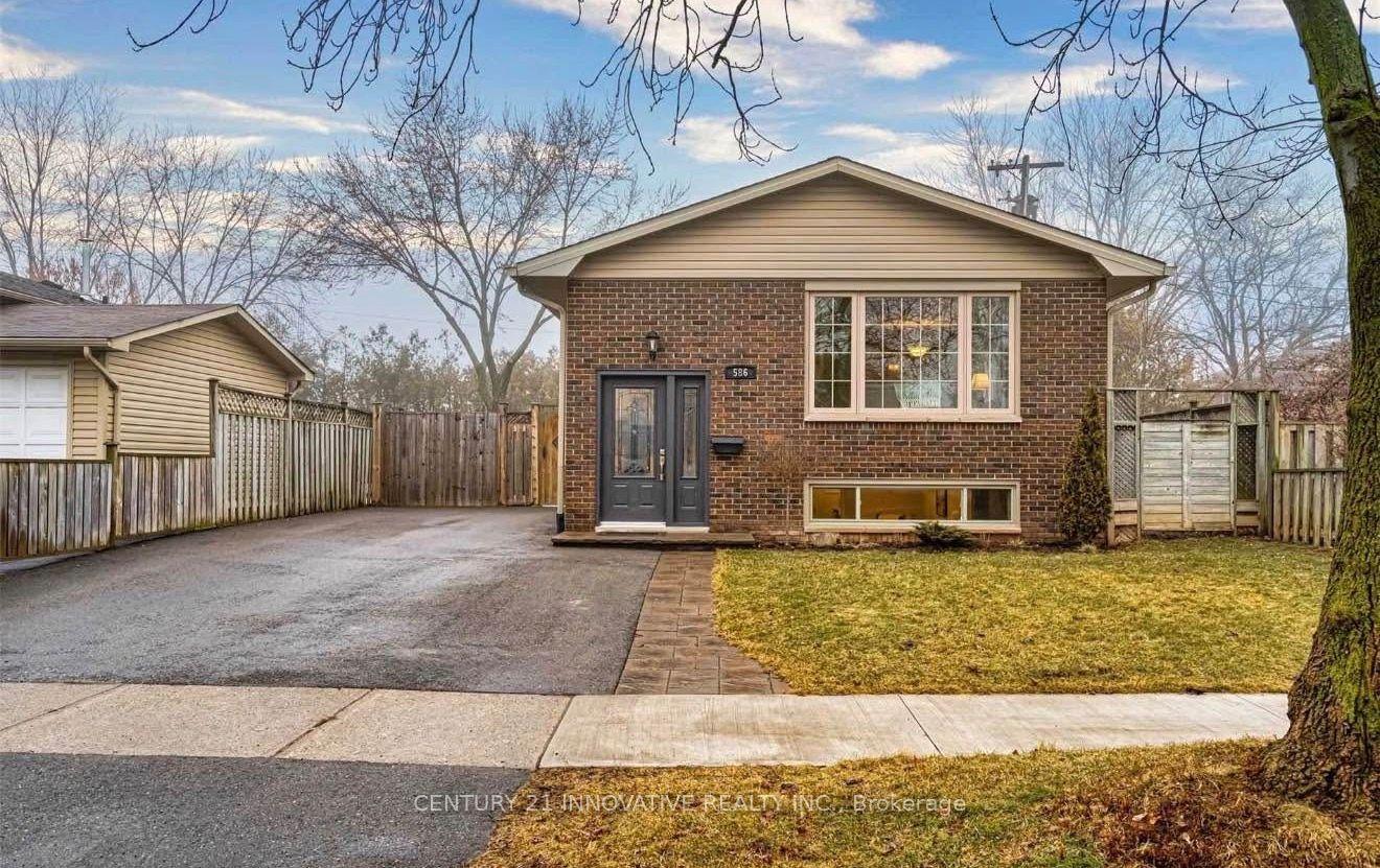 586 Chamberlain Road — photo 1